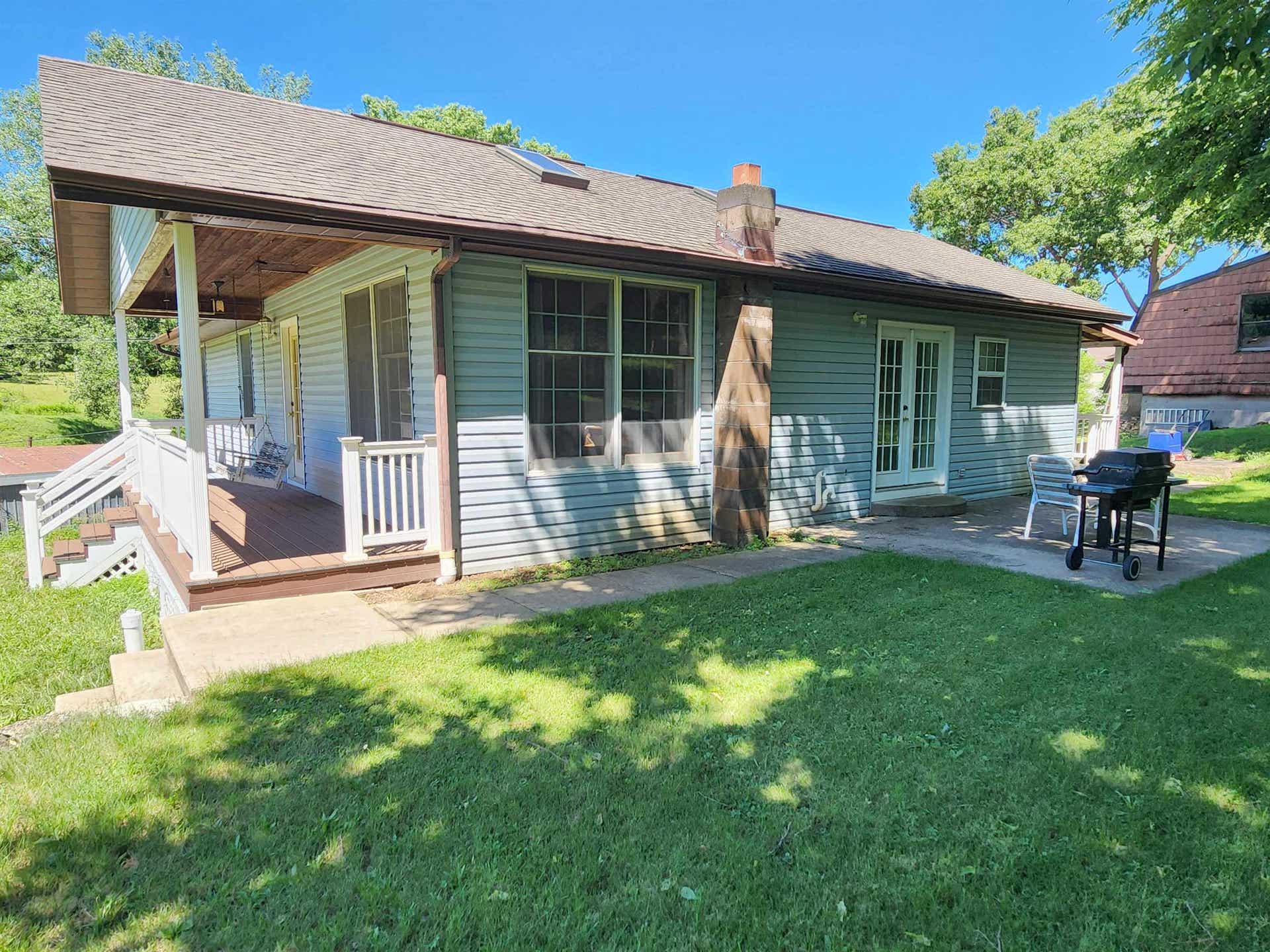 17280 Gardners Lane, Dubuque, IA 52001 17280 Gardners Lane, Dubuque, IA 52001