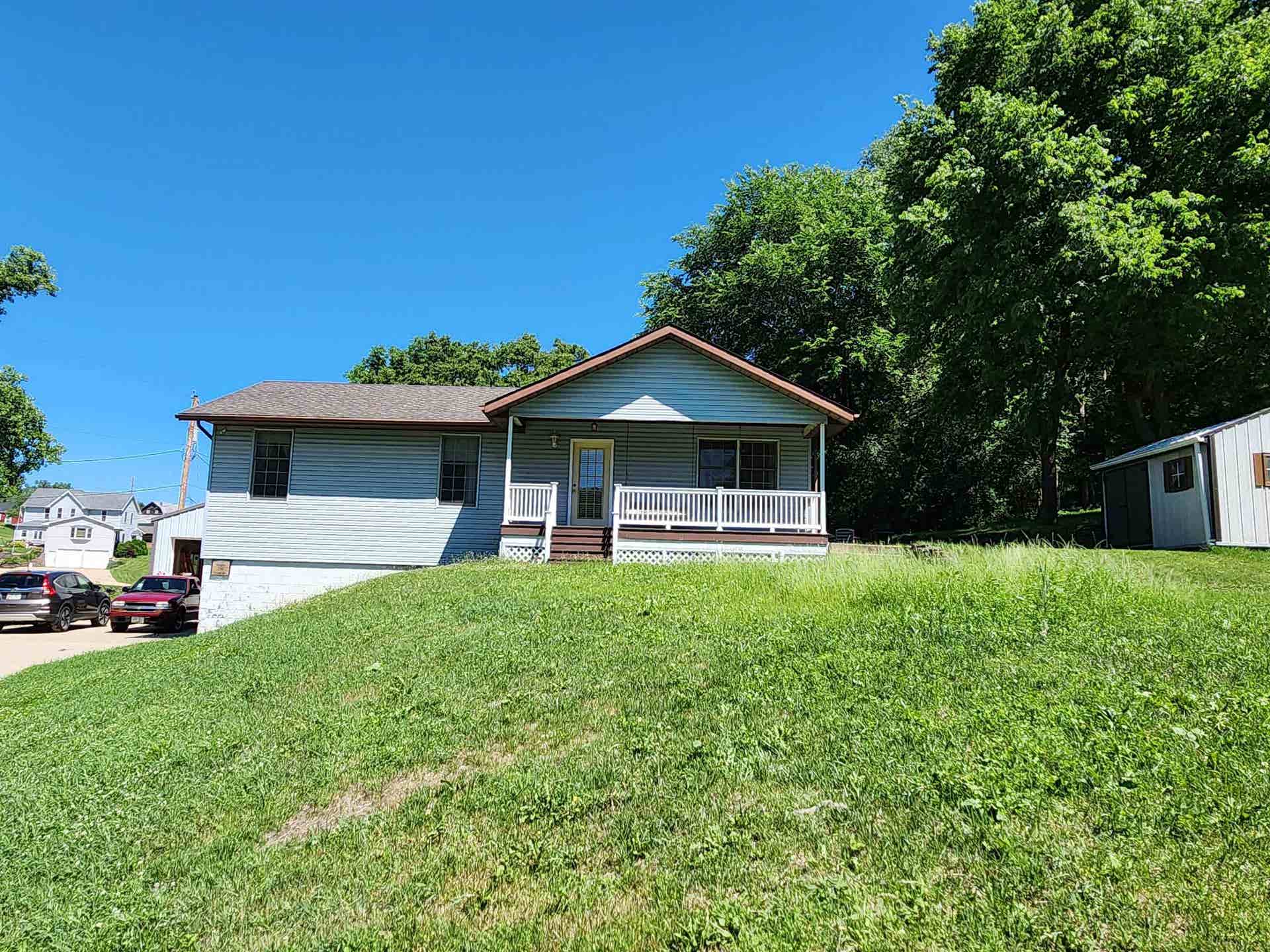 17280 Gardners Lane, Dubuque, IA 52001 17280 Gardners Lane, Dubuque, IA 52001