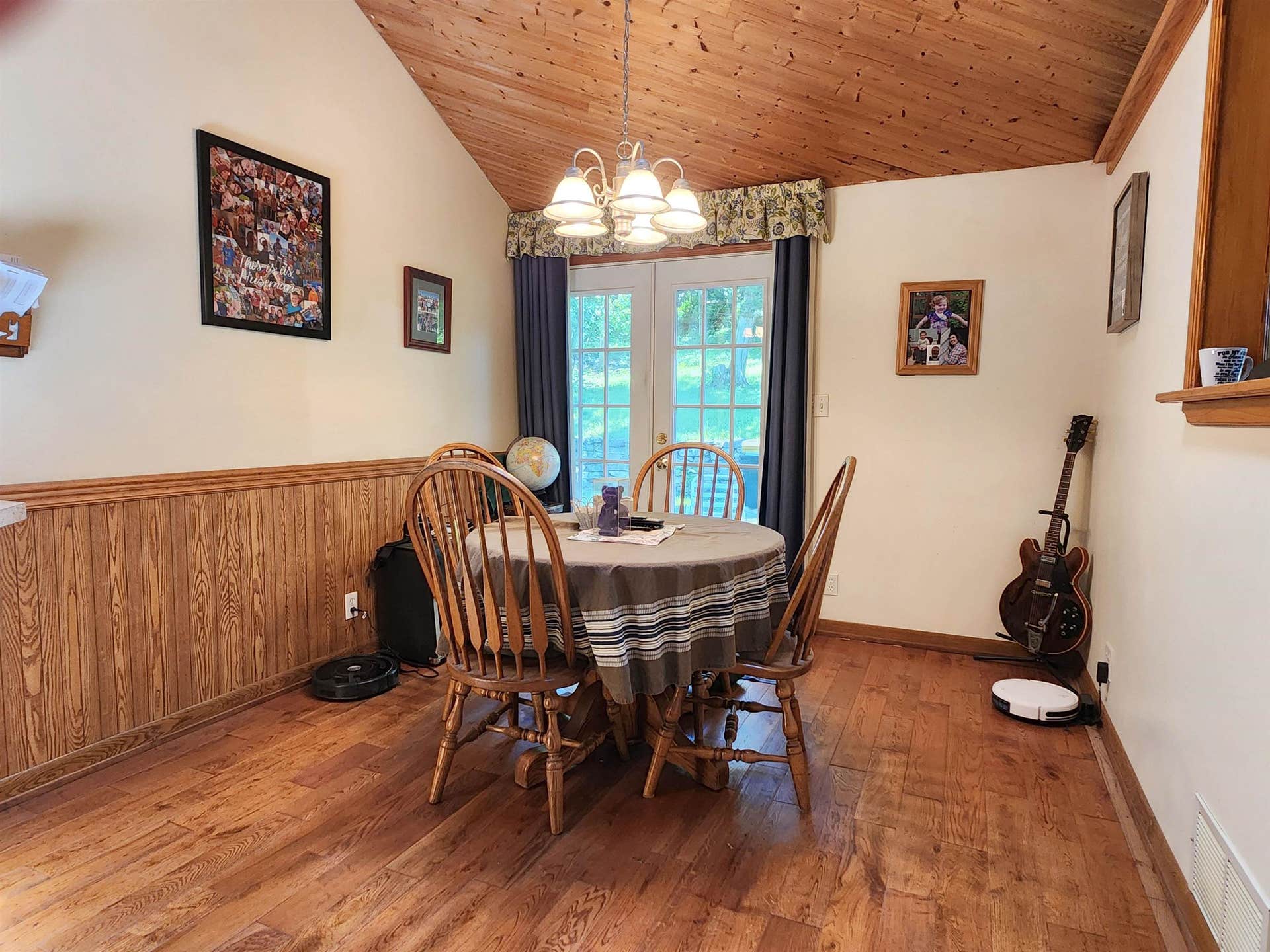 17280 Gardners Lane, Dubuque, IA 52001 17280 Gardners Lane, Dubuque, IA 52001