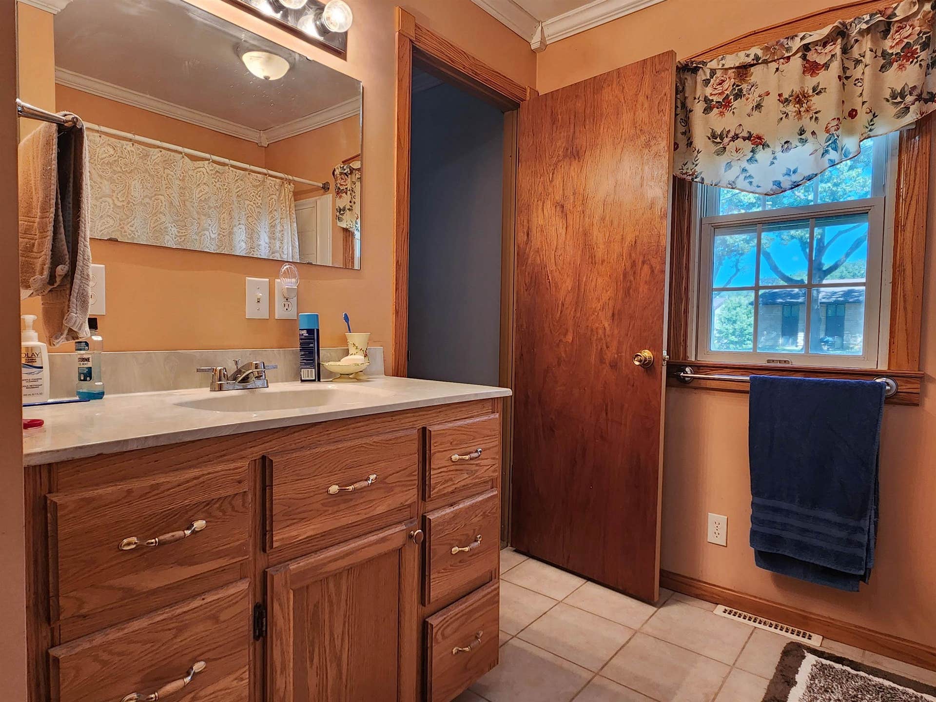 17280 Gardners Lane, Dubuque, IA 52001 17280 Gardners Lane, Dubuque, IA 52001