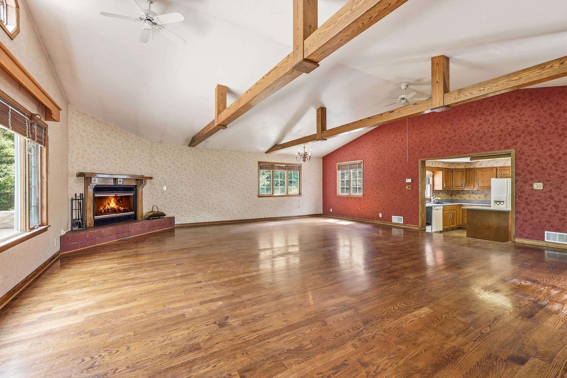 2030 Rockdale Road, Dubuque, IA 52003 2030 Rockdale Road, Dubuque, IA 52003