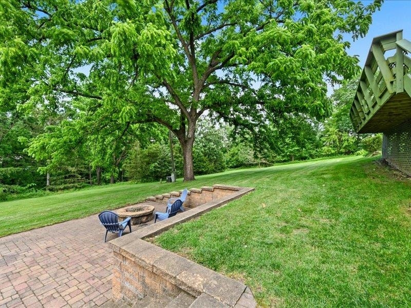 12275 Kingston Way, Dubuque, IA 52001 12275 Kingston Way, Dubuque, IA 52001