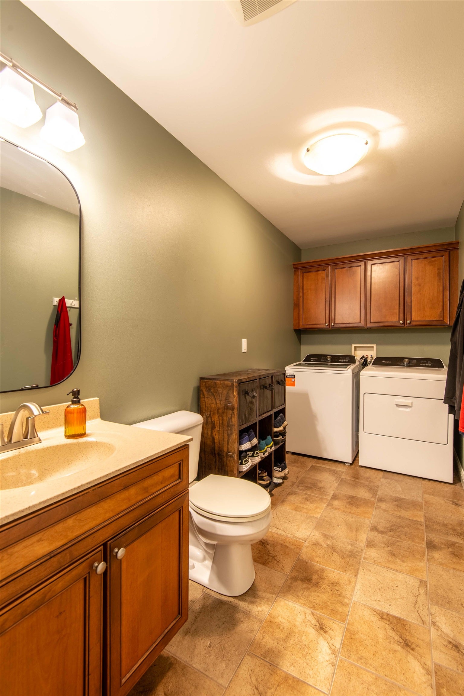 2289 Wedgewood Drive, Dubuque, IA 52002 2289 Wedgewood Drive, Dubuque, IA 52002