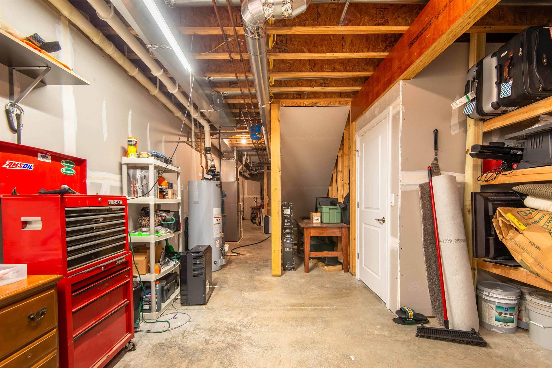 2289 Wedgewood Drive, Dubuque, IA 52002 2289 Wedgewood Drive, Dubuque, IA 52002