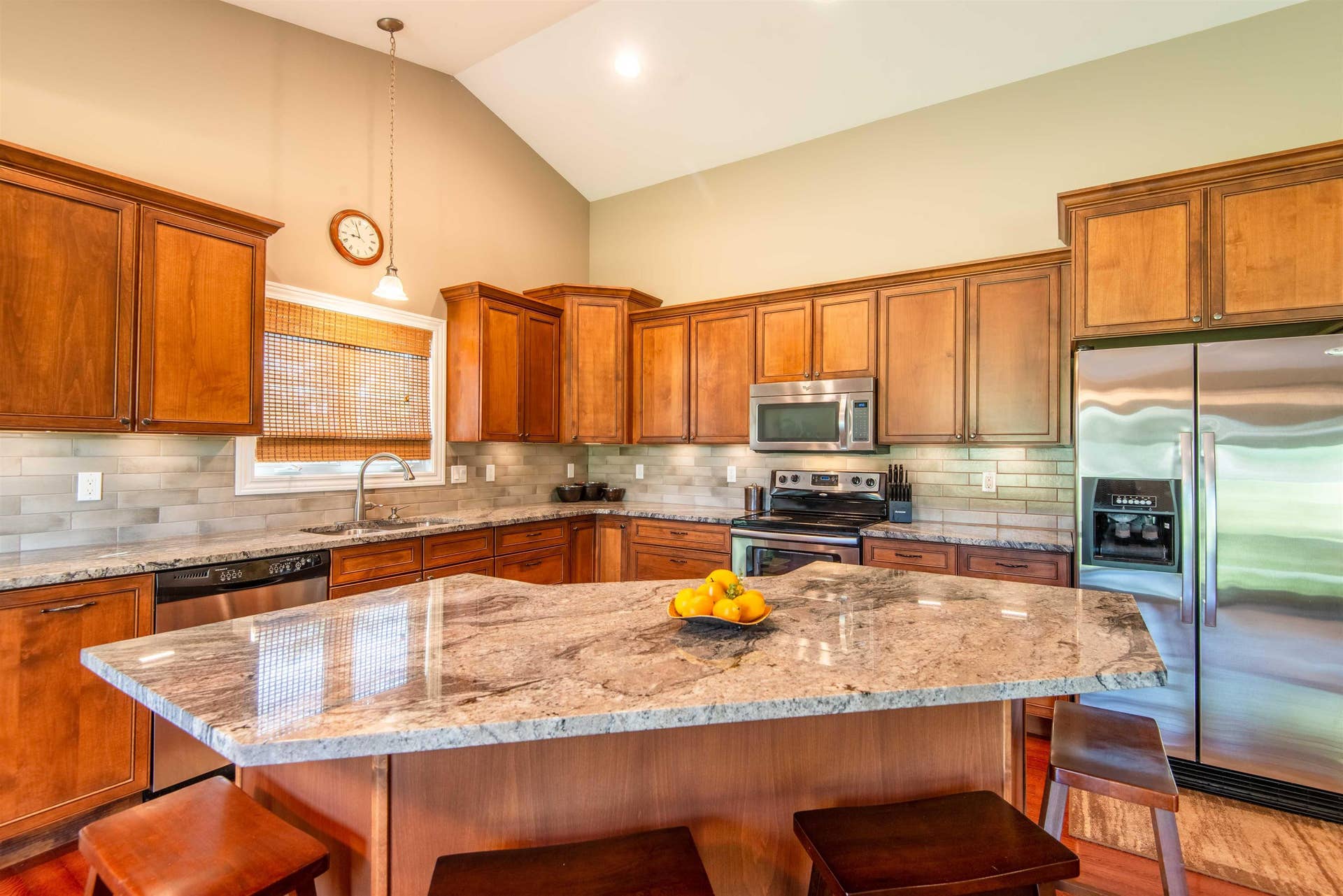 2289 Wedgewood Drive, Dubuque, IA 52002 2289 Wedgewood Drive, Dubuque, IA 52002