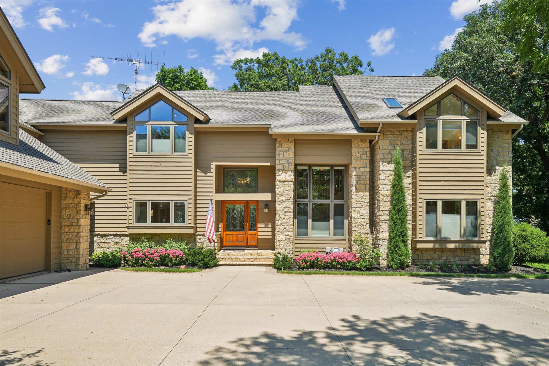 18 Sunrise Trail, Galena, IL 61036 18 Sunrise Trail, Galena, IL 61036