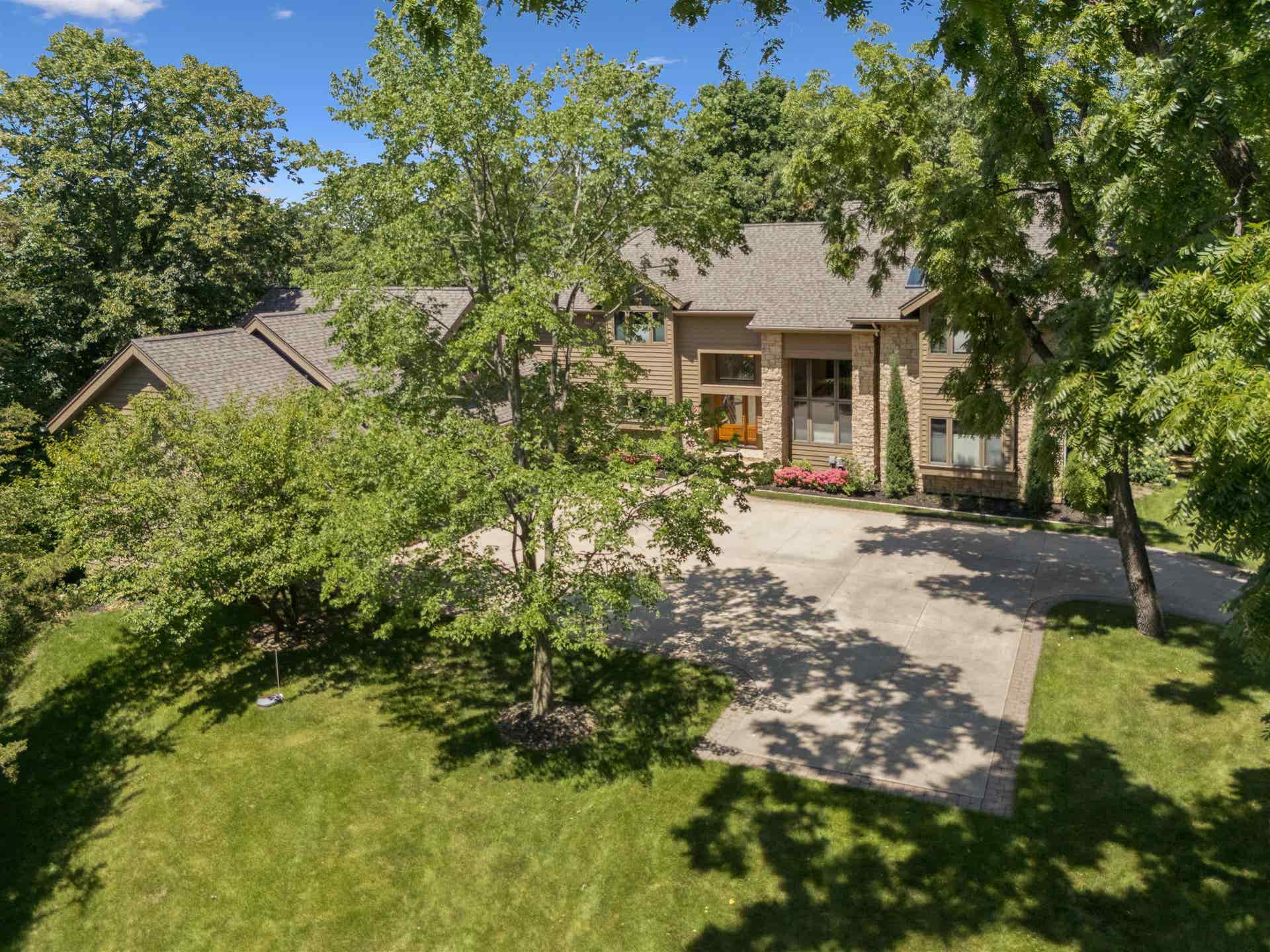 18 Sunrise Trail, Galena, IL 61036 18 Sunrise Trail, Galena, IL 61036
