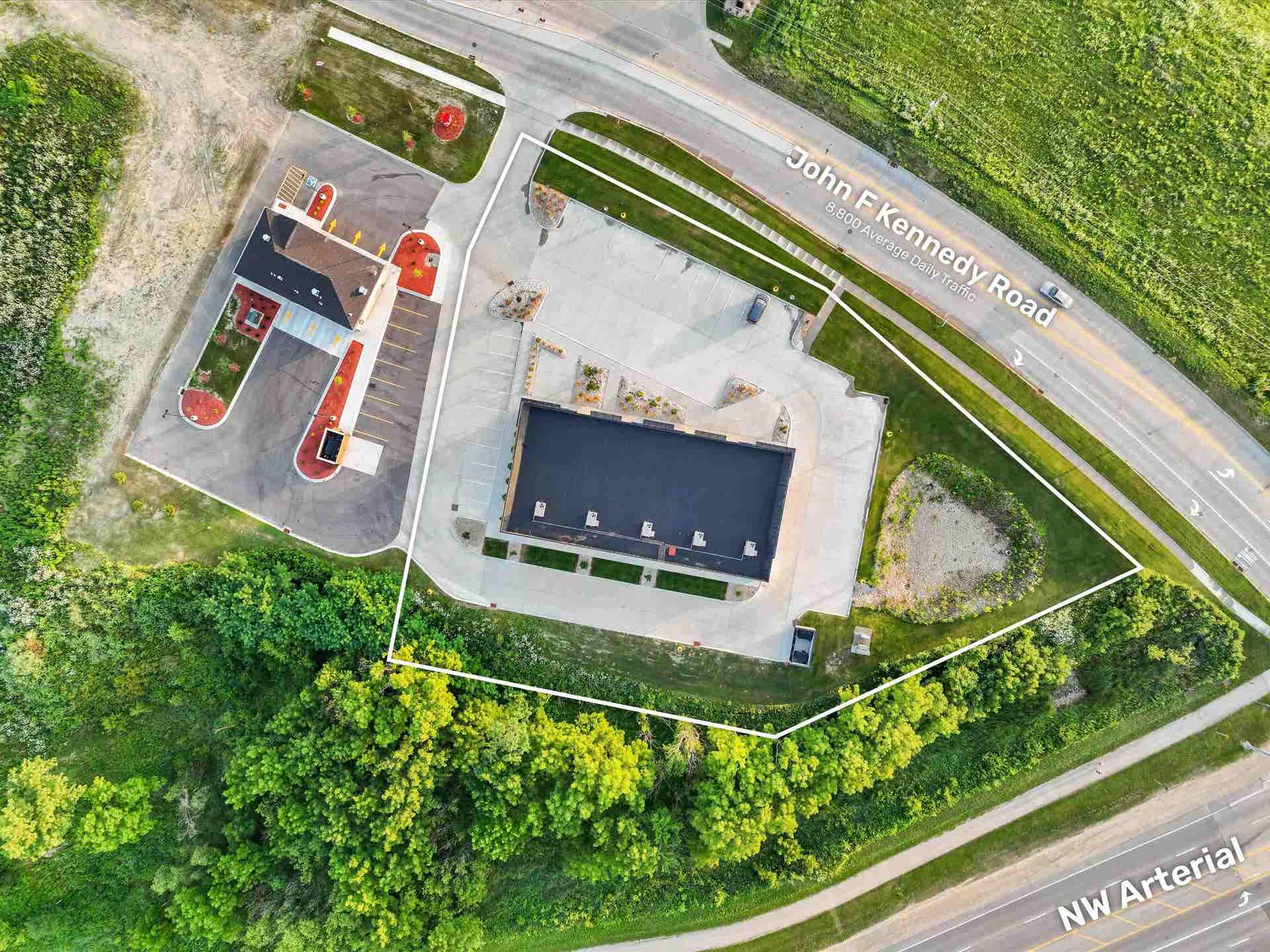 3315 John F. Kennedy Road, Dubuque, IA 52002 3315 John F. Kennedy Road, Dubuque, IA 52002