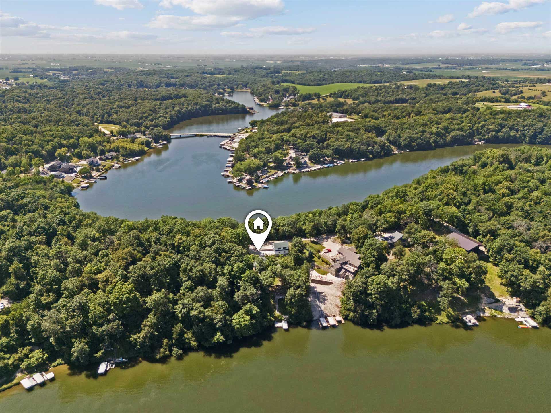26160 225th Avenue, Delhi, IA 52223 26160 225th Avenue, Delhi, IA 52223