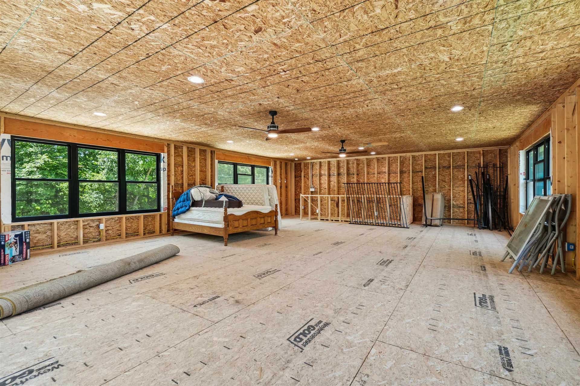 26160 225th Avenue, Delhi, IA 52223 26160 225th Avenue, Delhi, IA 52223