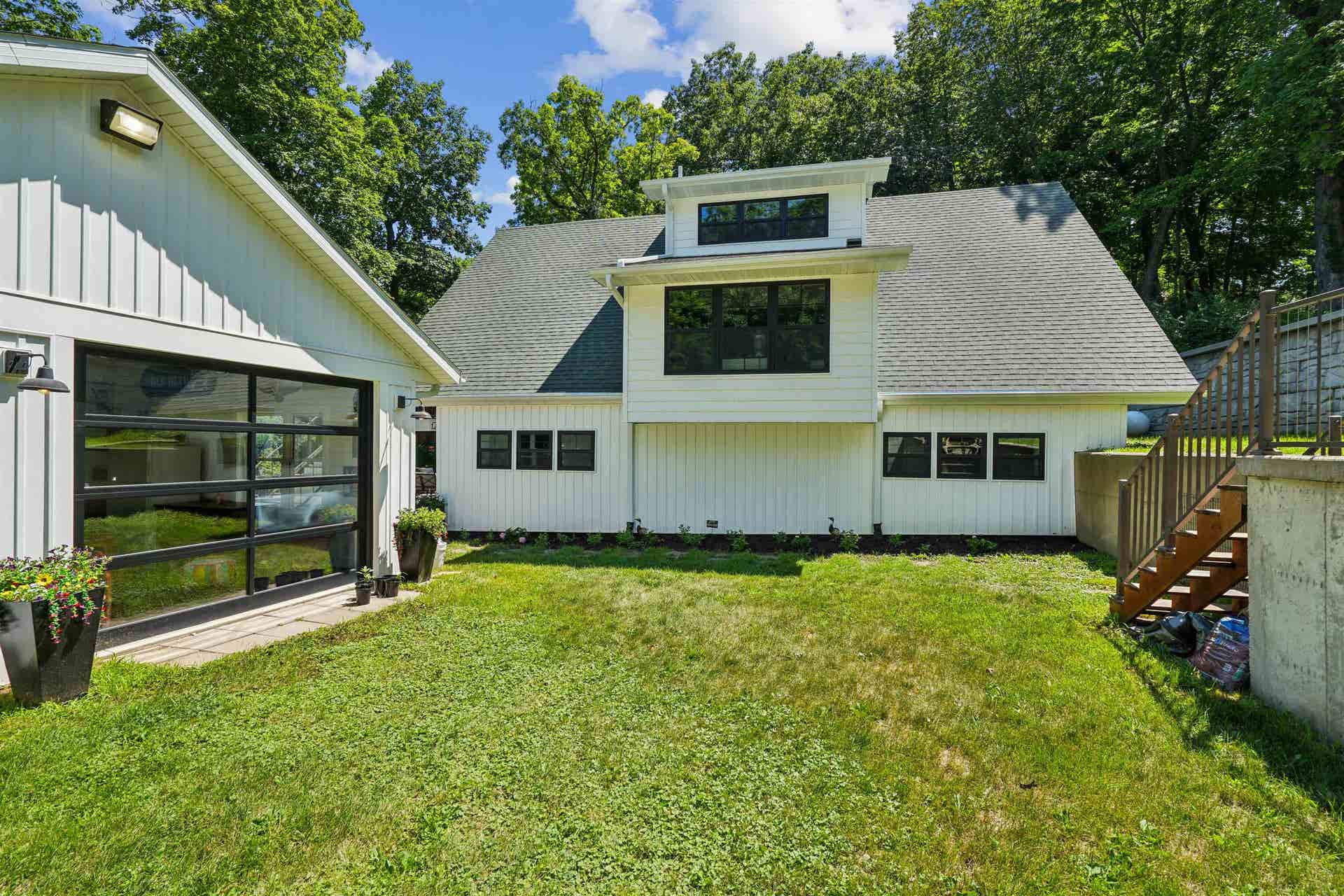 26160 225th Avenue, Delhi, IA 52223 26160 225th Avenue, Delhi, IA 52223