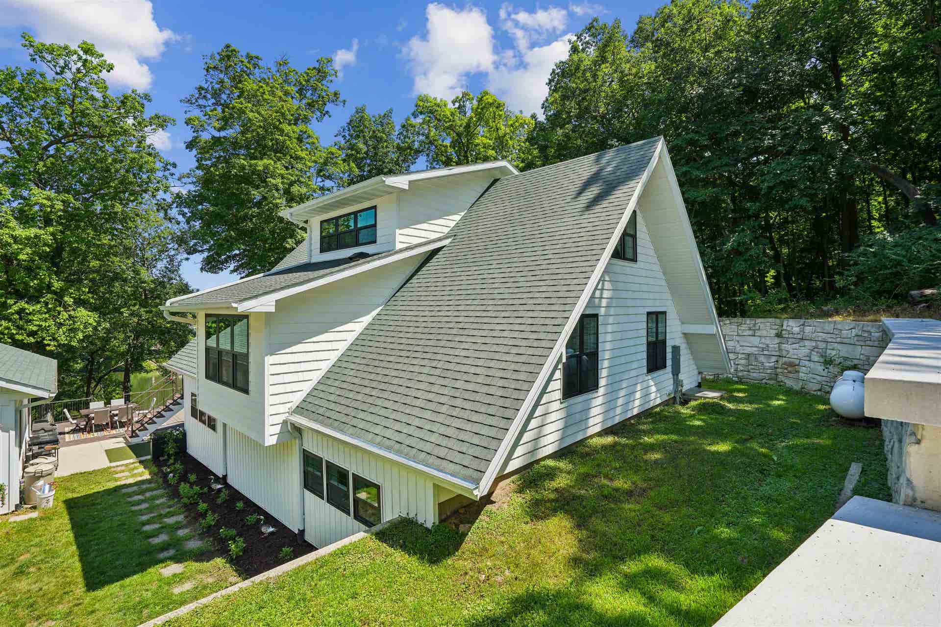 26160 225th Avenue, Delhi, IA 52223 26160 225th Avenue, Delhi, IA 52223