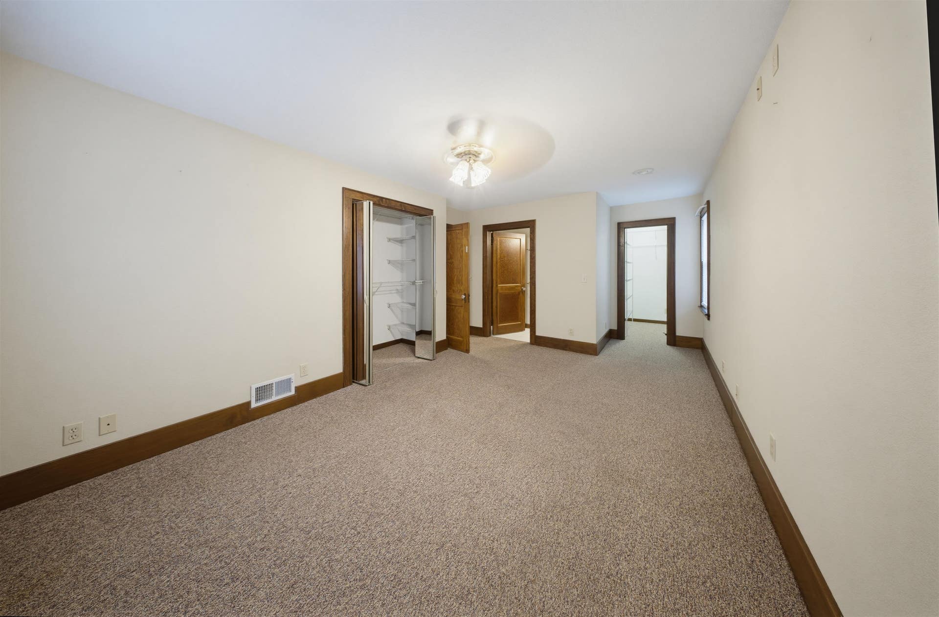 17465 Gardners Lane, Dubuque, IA 52001 17465 Gardners Lane, Dubuque, IA 52001