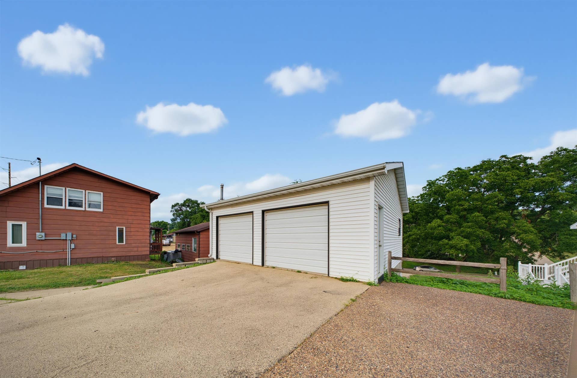 17465 Gardners Lane, Dubuque, IA 52001 17465 Gardners Lane, Dubuque, IA 52001