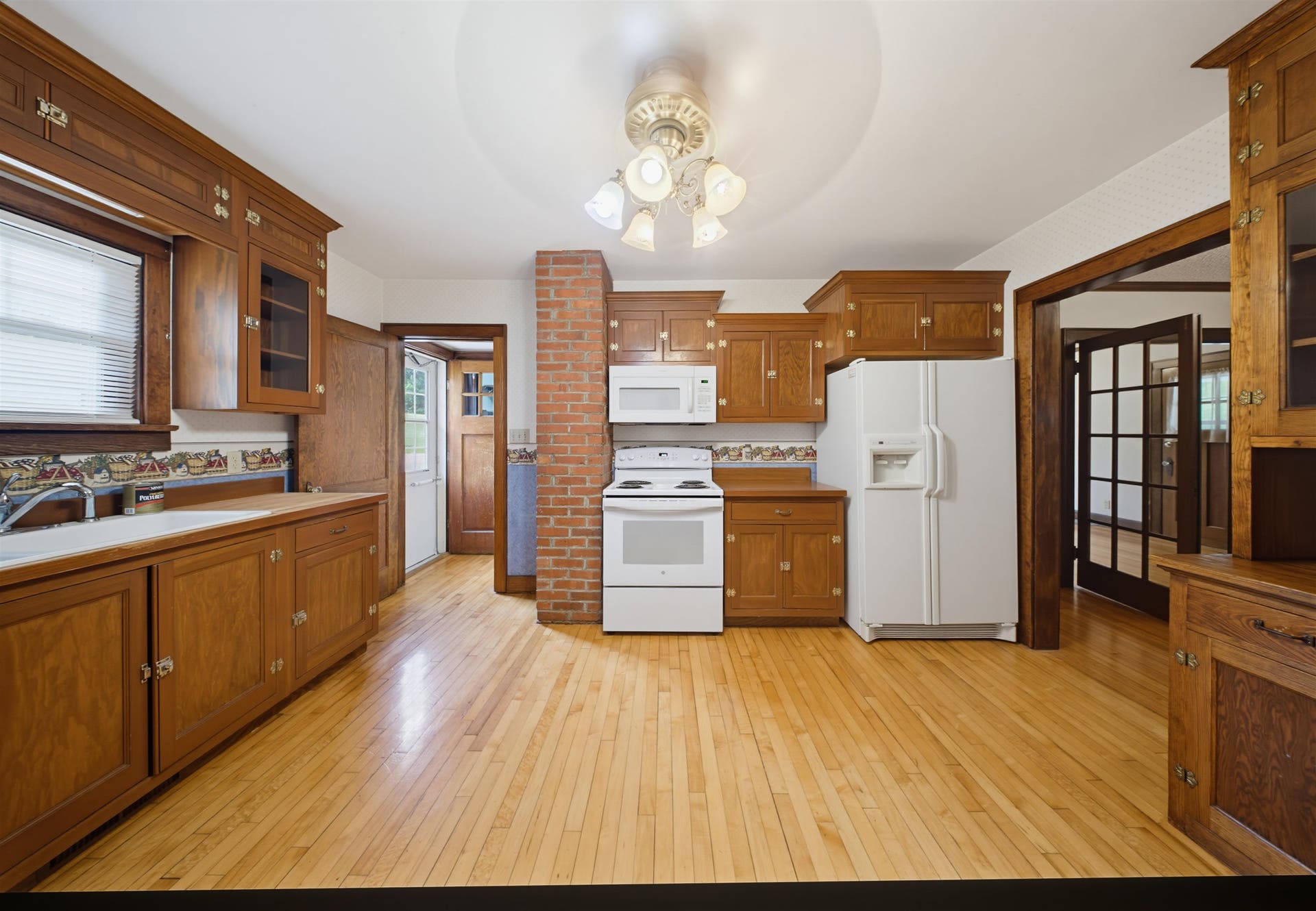 17465 Gardners Lane, Dubuque, IA 52001 17465 Gardners Lane, Dubuque, IA 52001