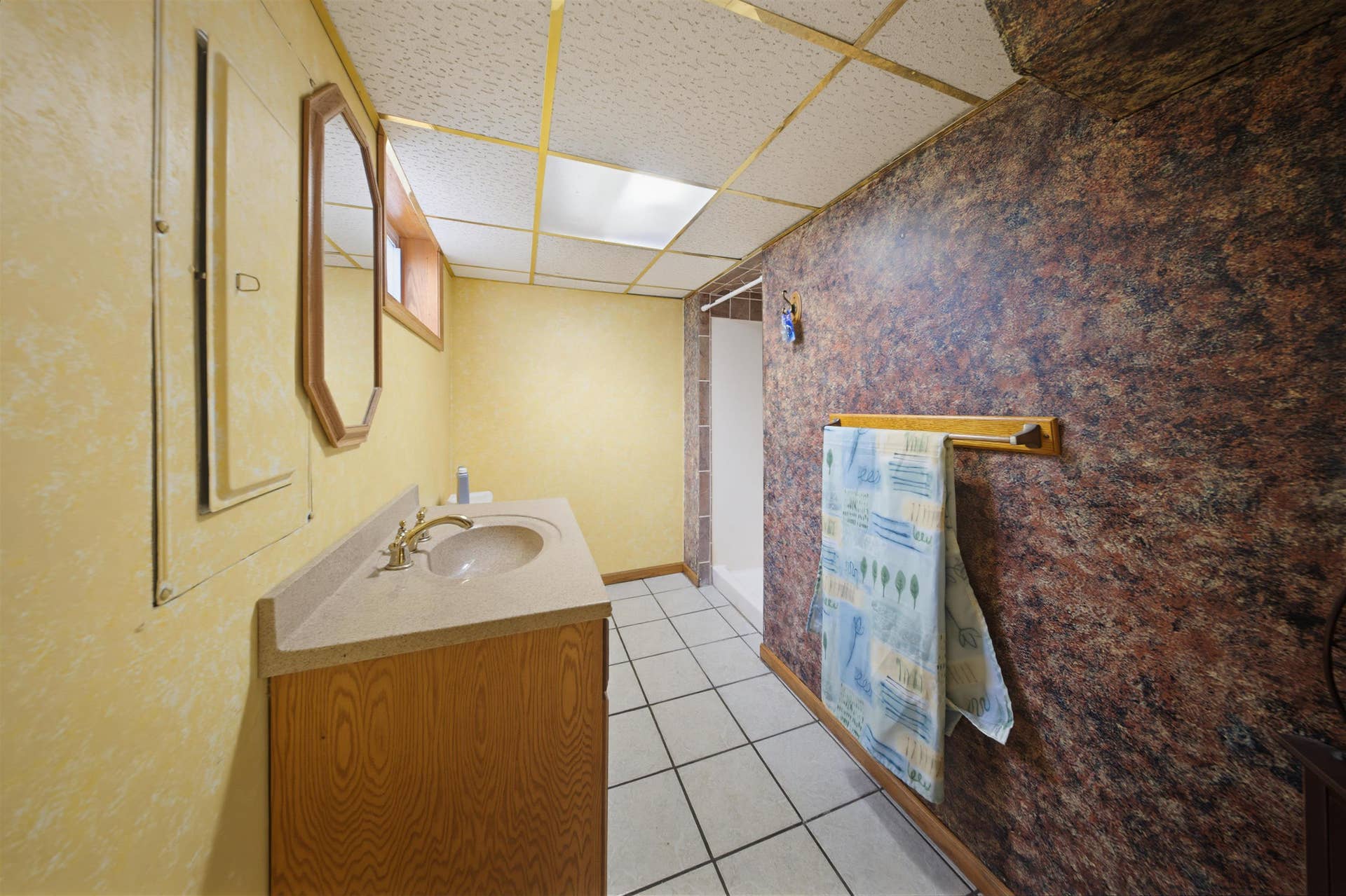 17465 Gardners Lane, Dubuque, IA 52001 17465 Gardners Lane, Dubuque, IA 52001