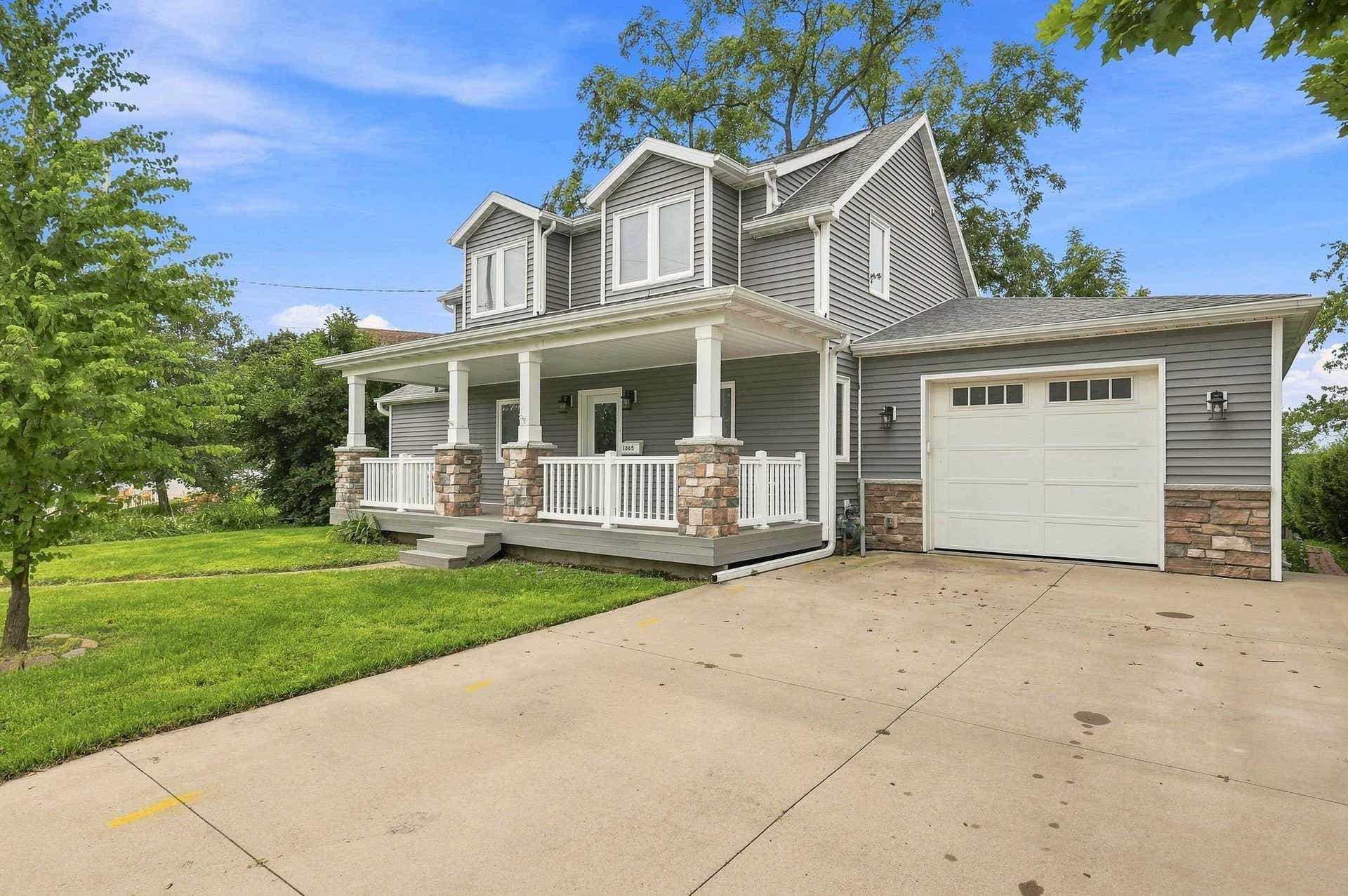 1865 Asbury Road, Dubuque, IA 52001 1865 Asbury Road, Dubuque, IA 52001