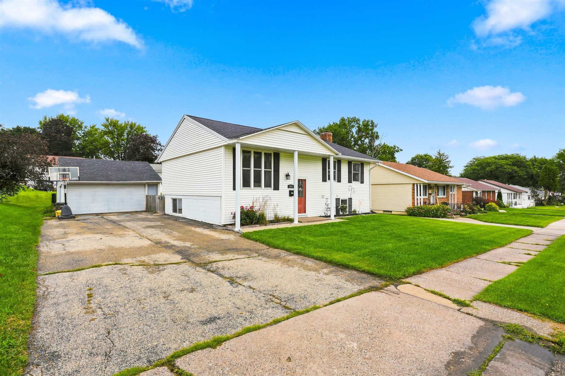 3561 Key Corners Street, Dubuque, IA 52002 3561 Key Corners Street, Dubuque, IA 52002