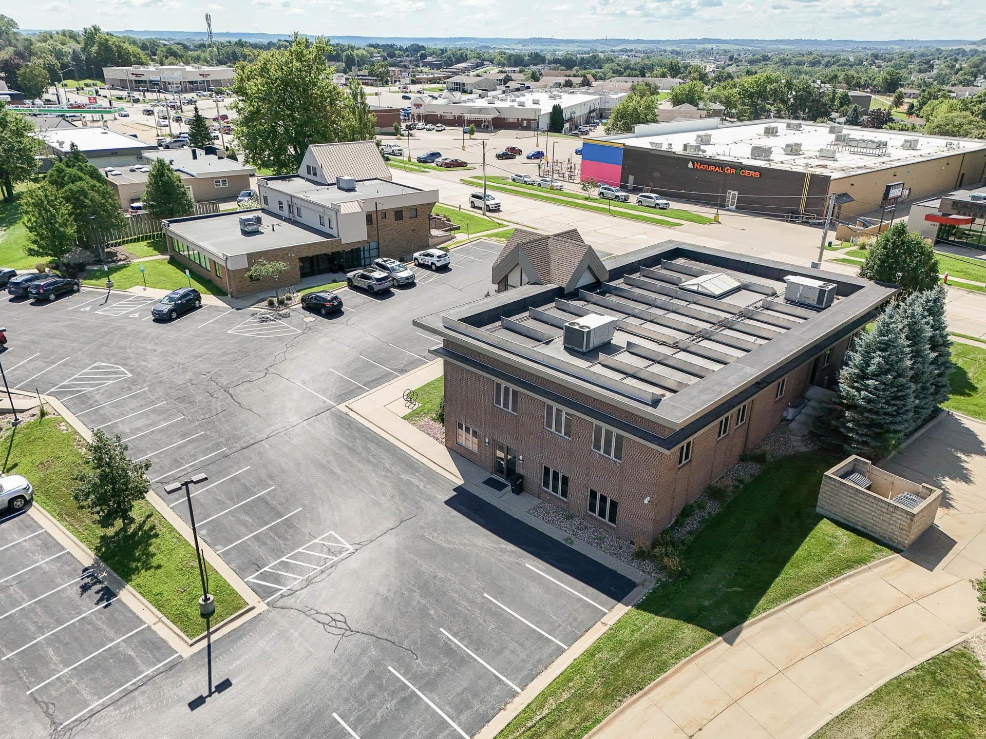 3390 Asbury Road, Dubuque, IA 52002 3390 Asbury Road, Dubuque, IA 52002
