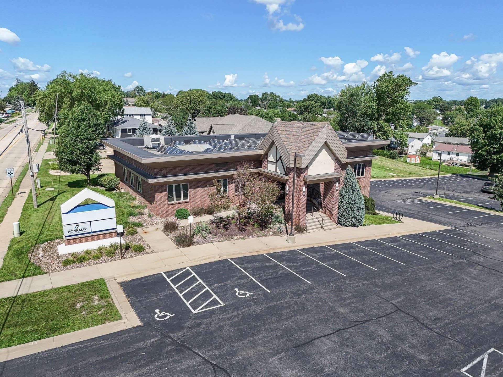 3390 Asbury Road, Dubuque, IA 52002 3390 Asbury Road, Dubuque, IA 52002