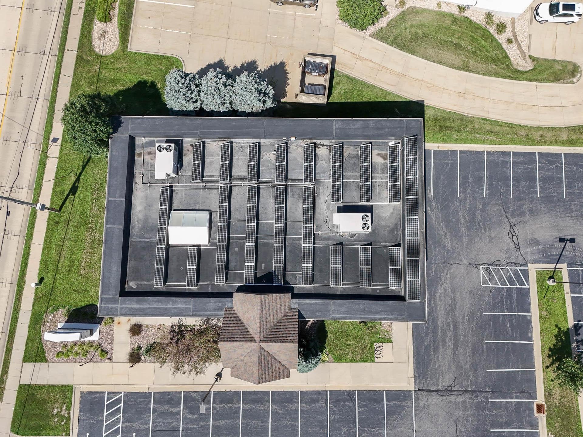 3390 Asbury Road, Dubuque, IA 52002 3390 Asbury Road, Dubuque, IA 52002