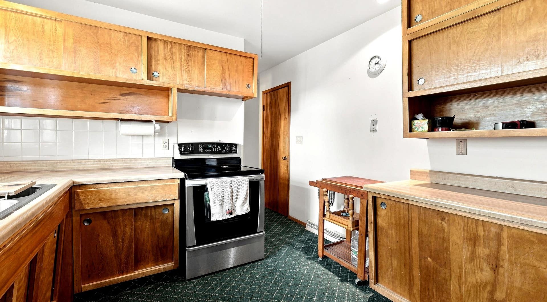 3017 John F Kennedy Road, Dubuque, IA 52002 3017 John F Kennedy Road, Dubuque, IA 52002