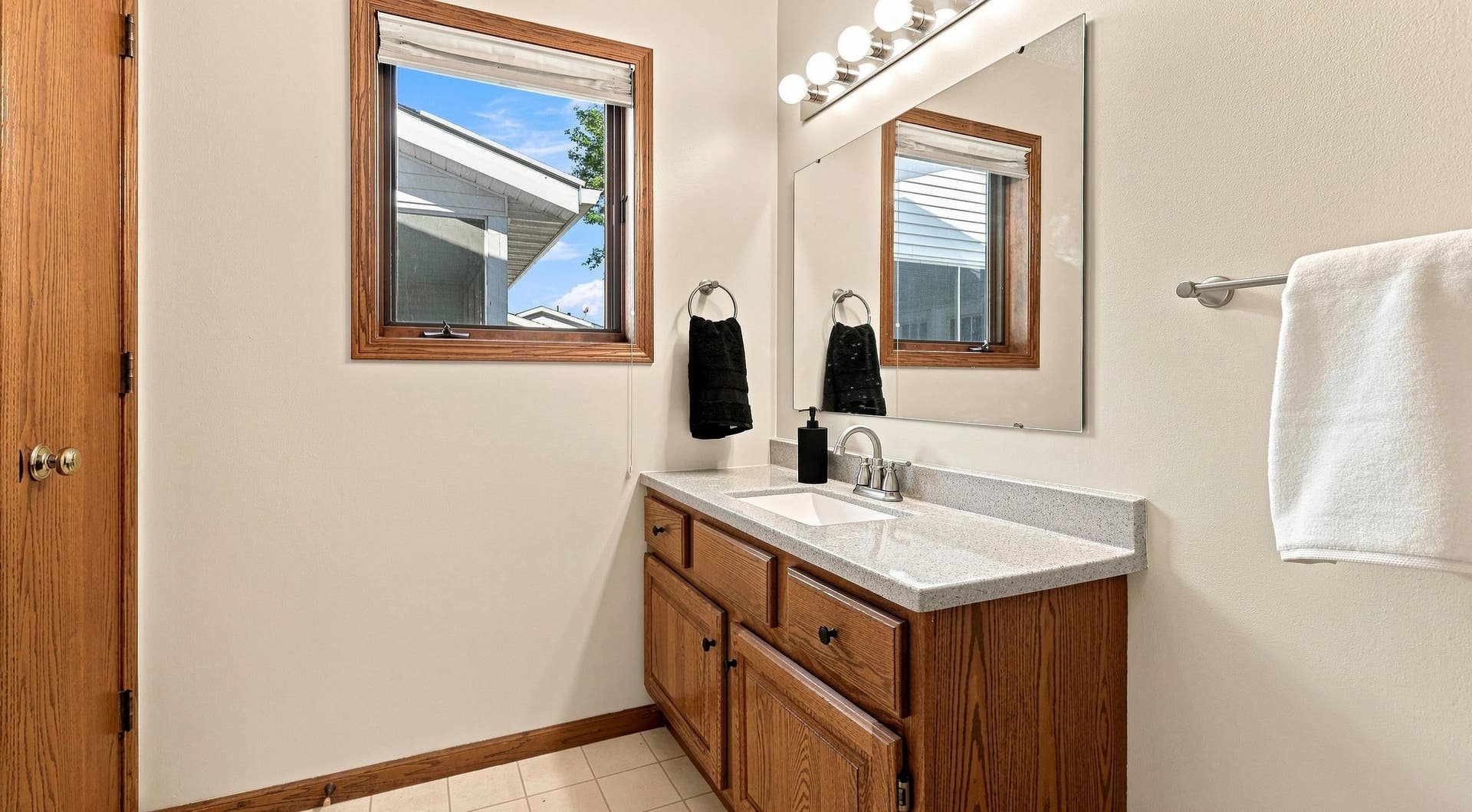 3113 Pasadena, #34 Court, #Unit 34, Dubuque, IA 52001 3113 Pasadena, #34 Court, #Unit 34, Dubuque, IA 52001