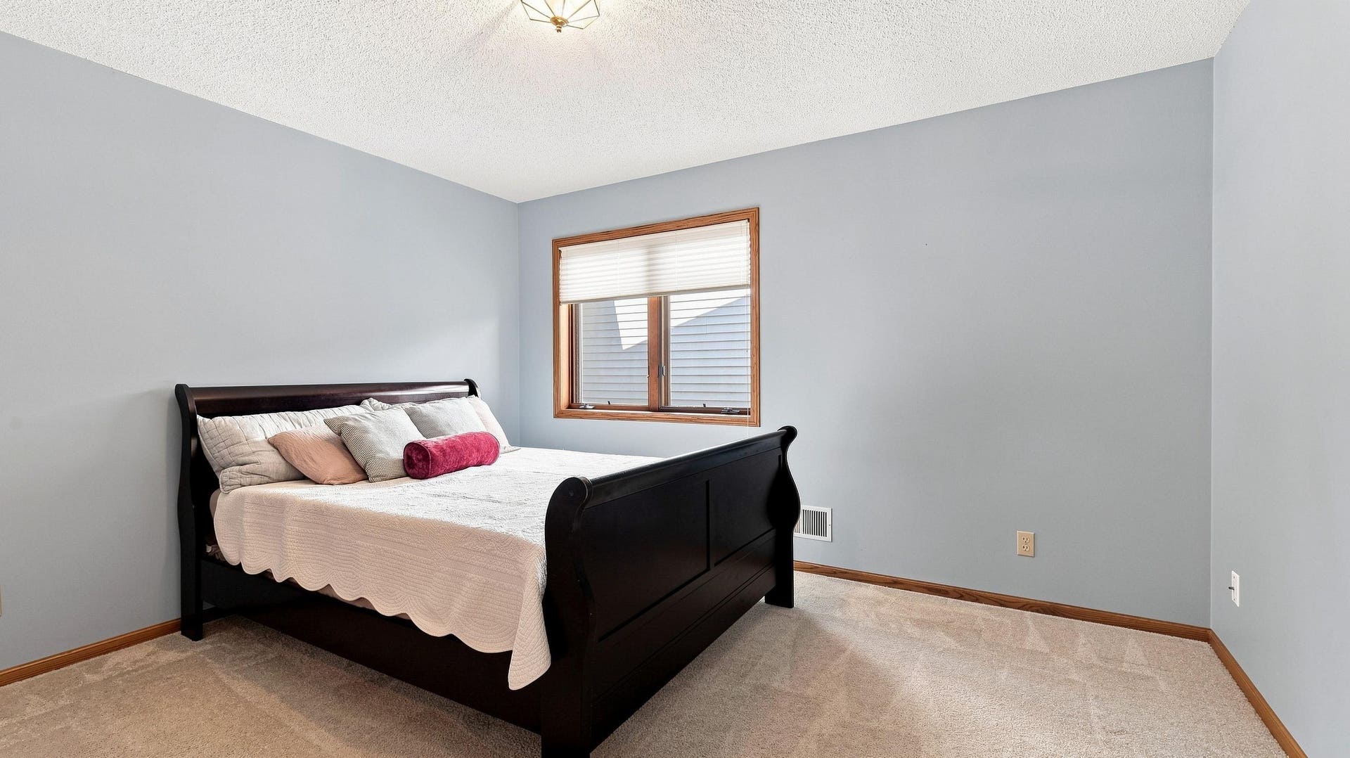 3113 Pasadena, #34 Court, #Unit 34, Dubuque, IA 52001 3113 Pasadena, #34 Court, #Unit 34, Dubuque, IA 52001