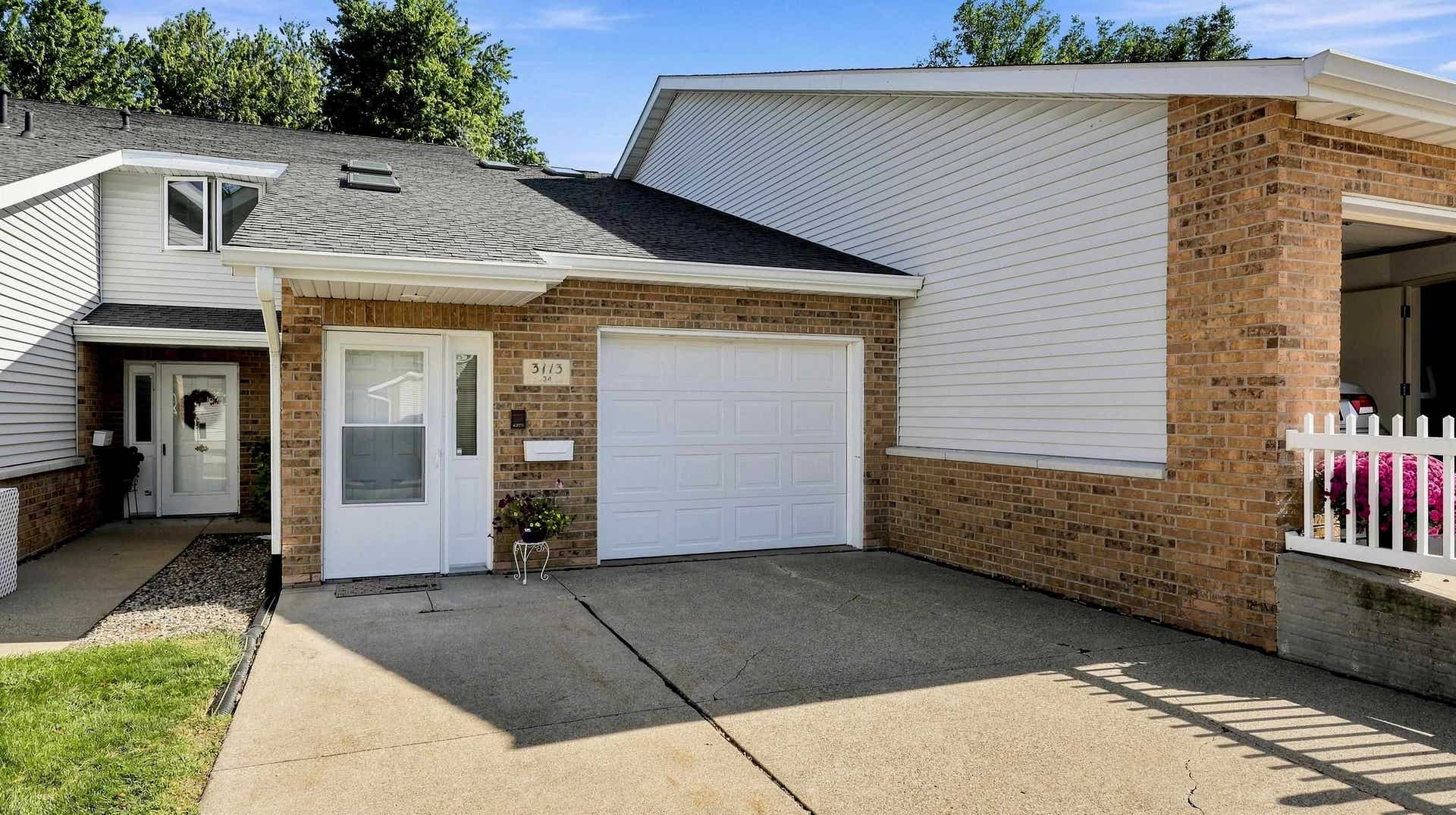 3113 Pasadena, #34 Court, #Unit 34, Dubuque, IA 52001 3113 Pasadena, #34 Court, #Unit 34, Dubuque, IA 52001