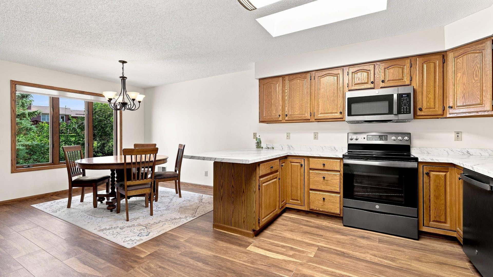 3113 Pasadena, #34 Court, #Unit 34, Dubuque, IA 52001 3113 Pasadena, #34 Court, #Unit 34, Dubuque, IA 52001