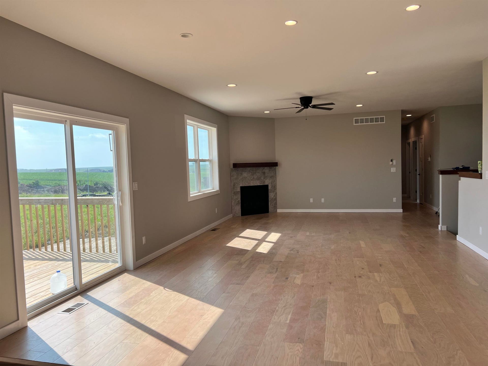 440 Gavin Circle, Peosta, IA 52068 440 Gavin Circle, Peosta, IA 52068