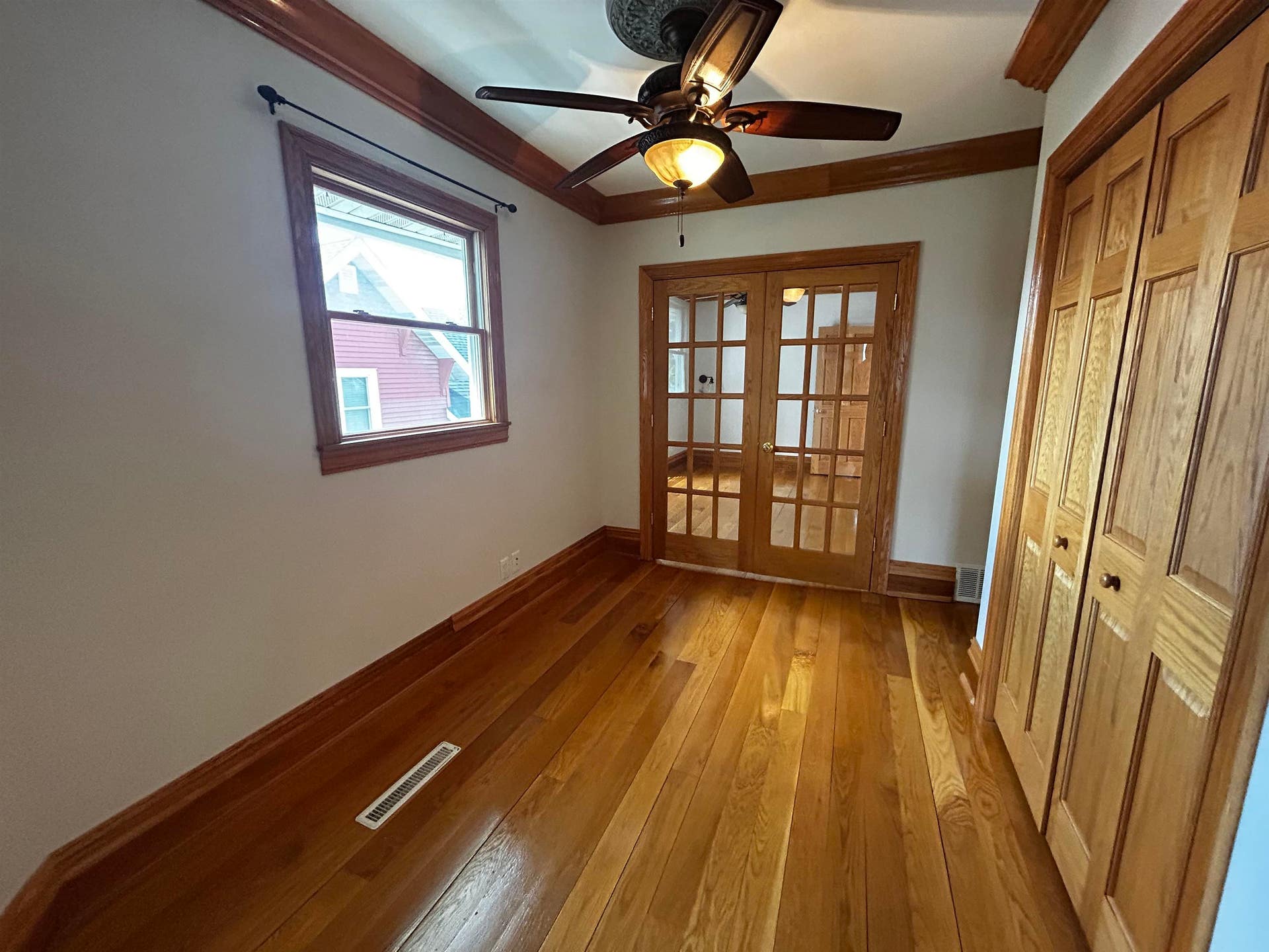 82 Alpine Street, Dubuque, IA 52001-7363 82 Alpine Street, Dubuque, IA 52001-7363