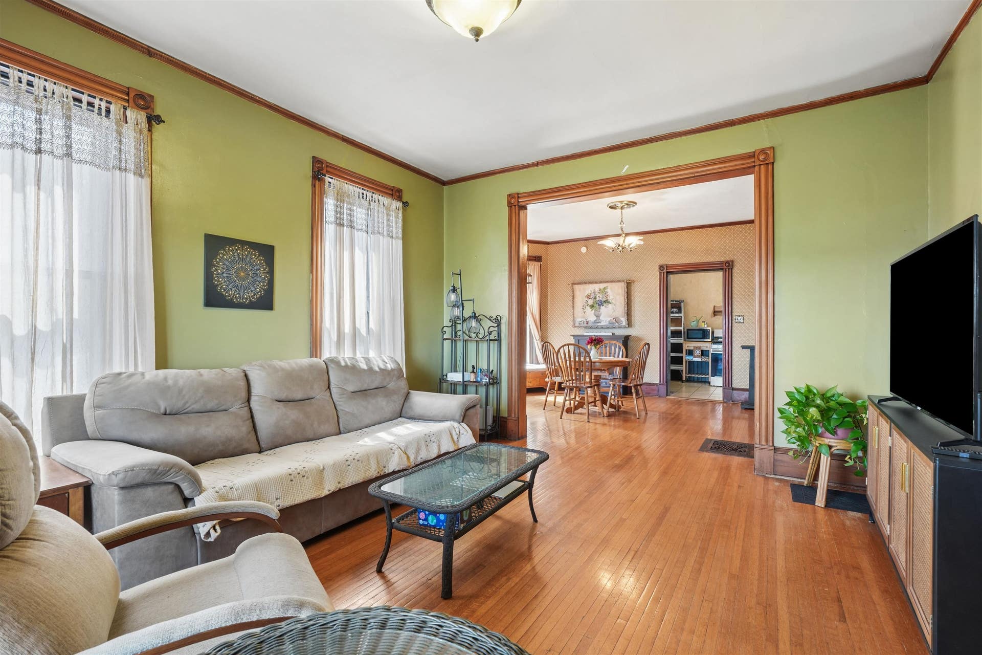 990 Grove Terrace, Dubuque, IA 52001 990 Grove Terrace, Dubuque, IA 52001