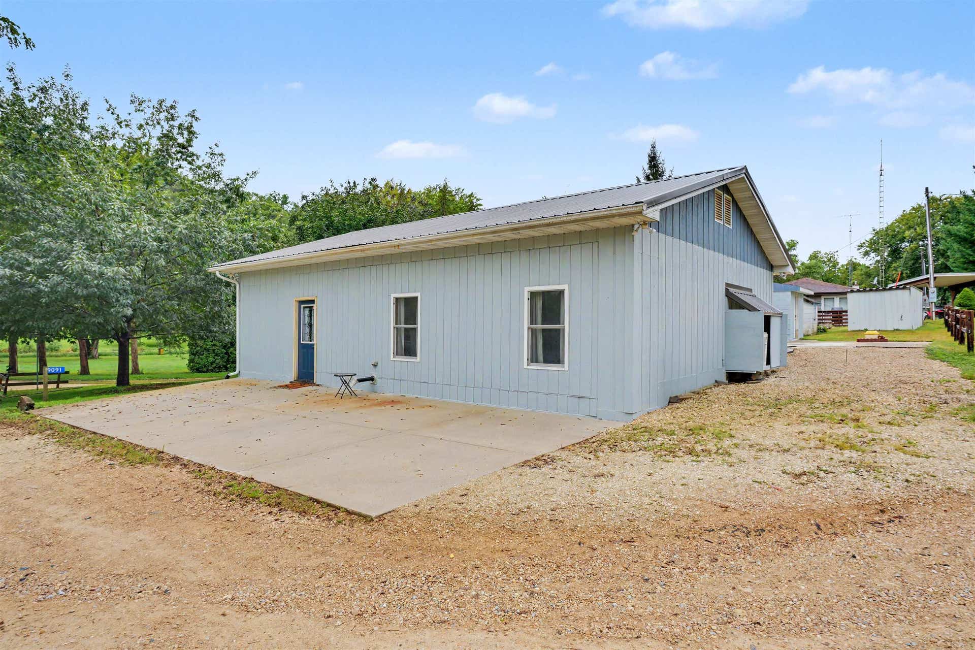 9091 River Lane, Dubuque, IA 52003 9091 River Lane, Dubuque, IA 52003