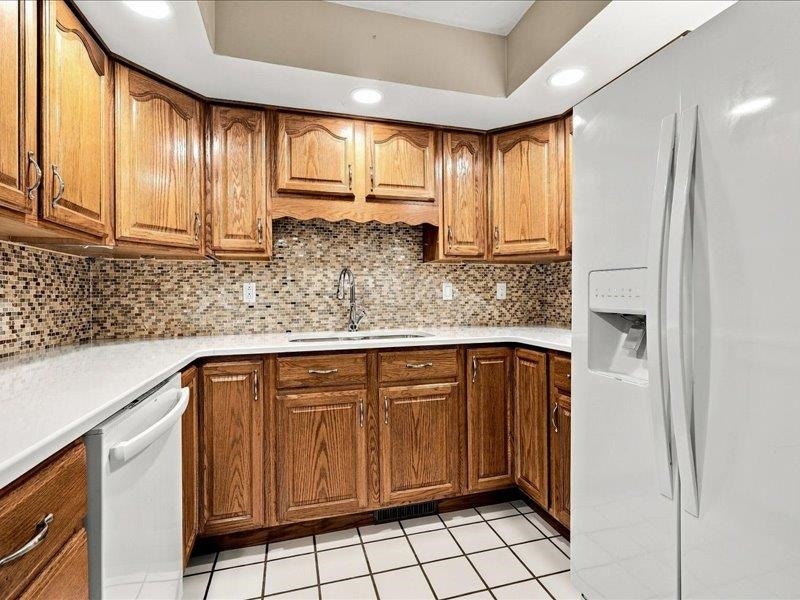 3560 Pennsylvania Avenue, Unit #1, Dubuque, IA 52001 3560 Pennsylvania Avenue, Unit #1, Dubuque, IA 52001