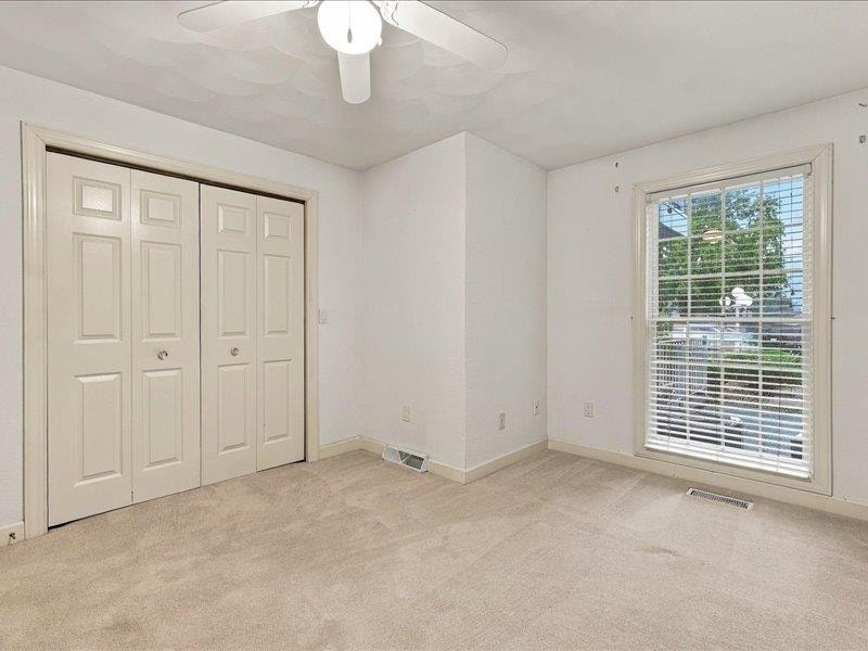 3560 Pennsylvania Avenue, Unit #1, Dubuque, IA 52001 3560 Pennsylvania Avenue, Unit #1, Dubuque, IA 52001