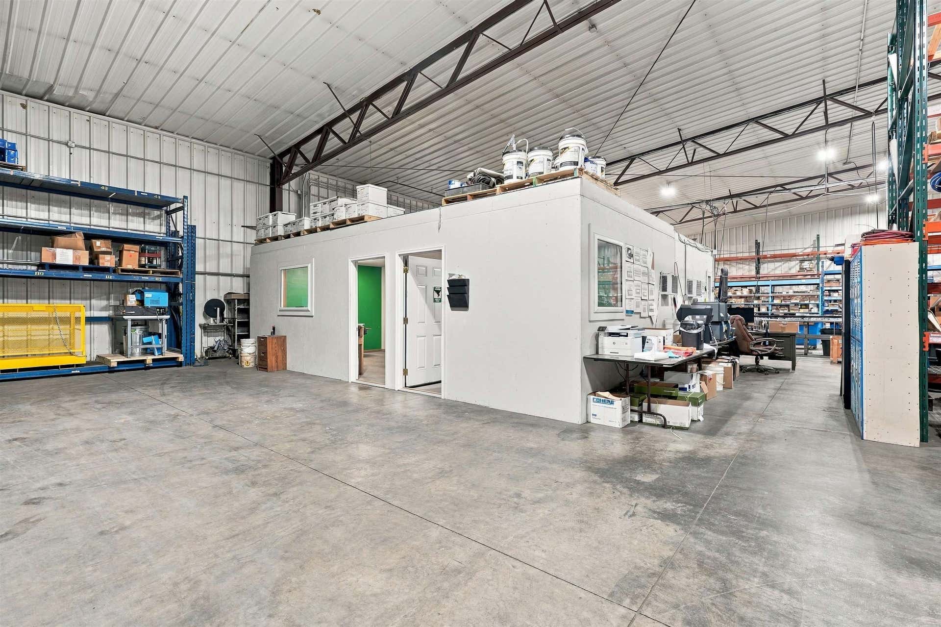 1625 15th Ave SE, Dyersville, IA 52040 1625 15th Ave SE, Dyersville, IA 52040