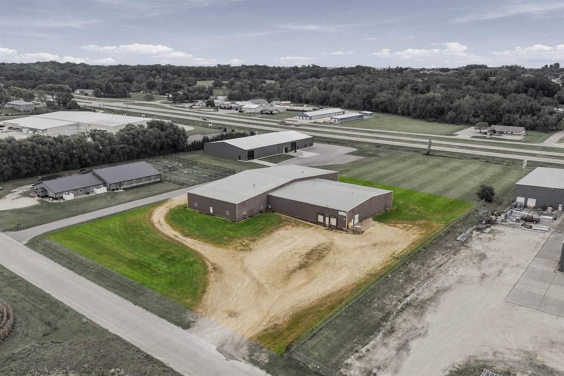 1625 15th Ave SE, Dyersville, IA 52040 1625 15th Ave SE, Dyersville, IA 52040
