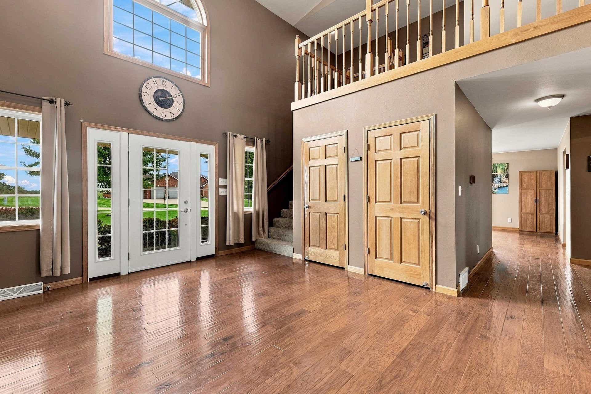 13235 W Clay Drive, Dubuque, IA 52002 13235 W Clay Drive, Dubuque, IA 52002