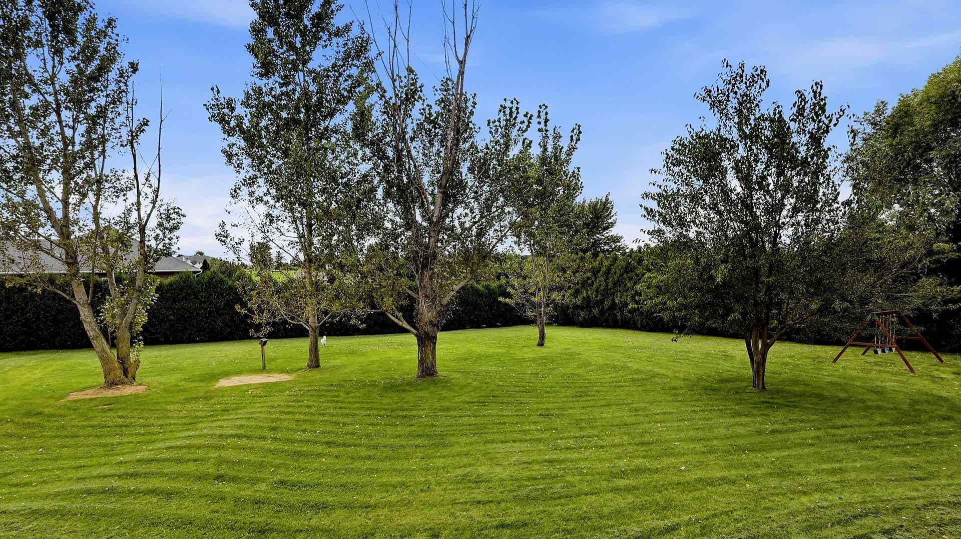 13235 W Clay Drive, Dubuque, IA 52002 13235 W Clay Drive, Dubuque, IA 52002