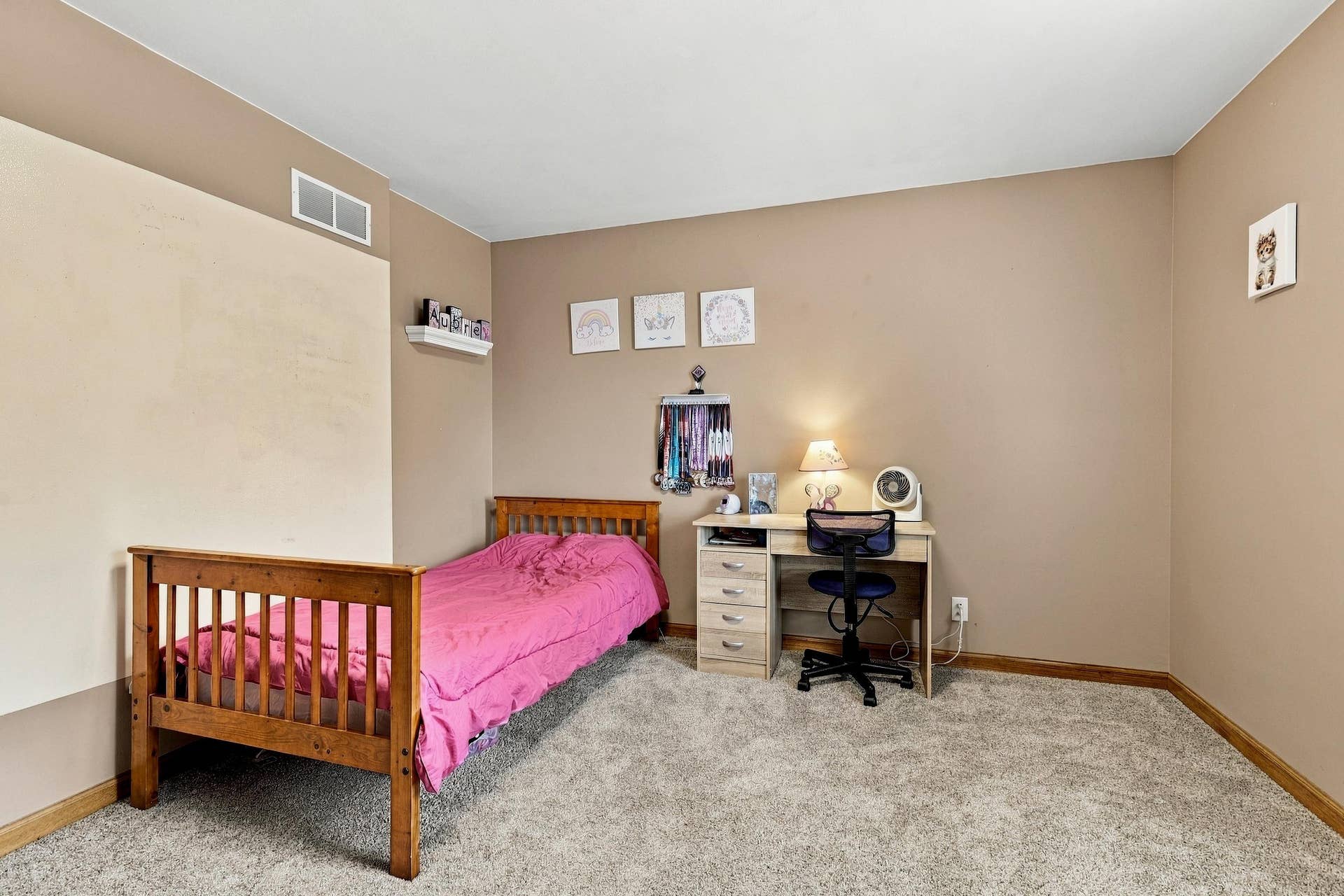 13235 W Clay Drive, Dubuque, IA 52002 13235 W Clay Drive, Dubuque, IA 52002