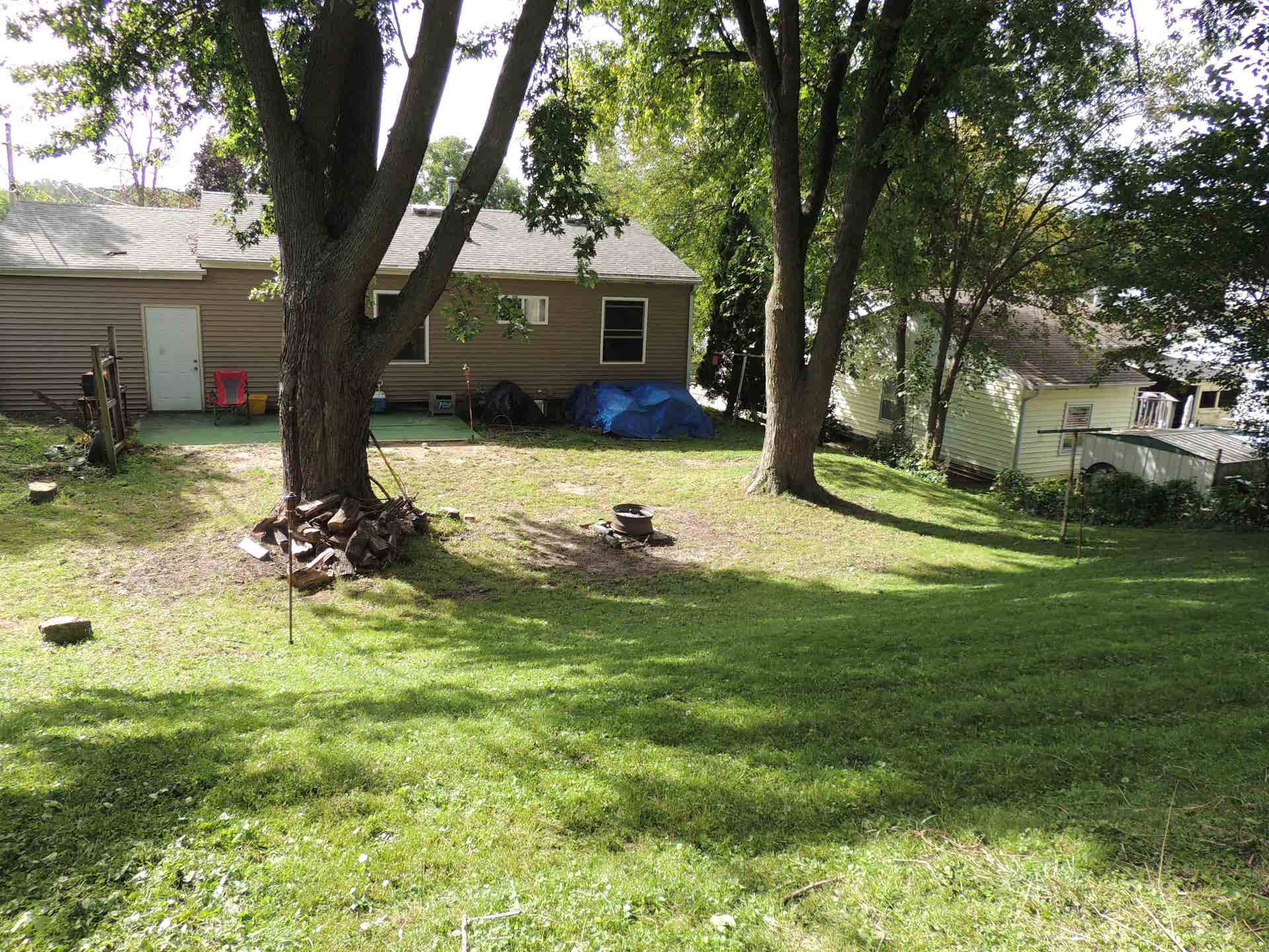 1825 Scenic View Drive, Dubuque, IA 52001 1825 Scenic View Drive, Dubuque, IA 52001