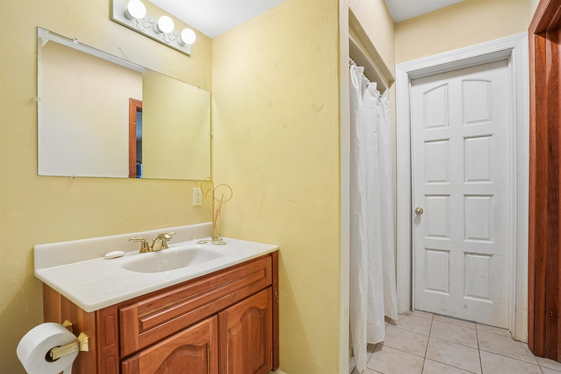 17716 Route 3 Road, Durango, IA 52039 17716 Route 3 Road, Durango, IA 52039