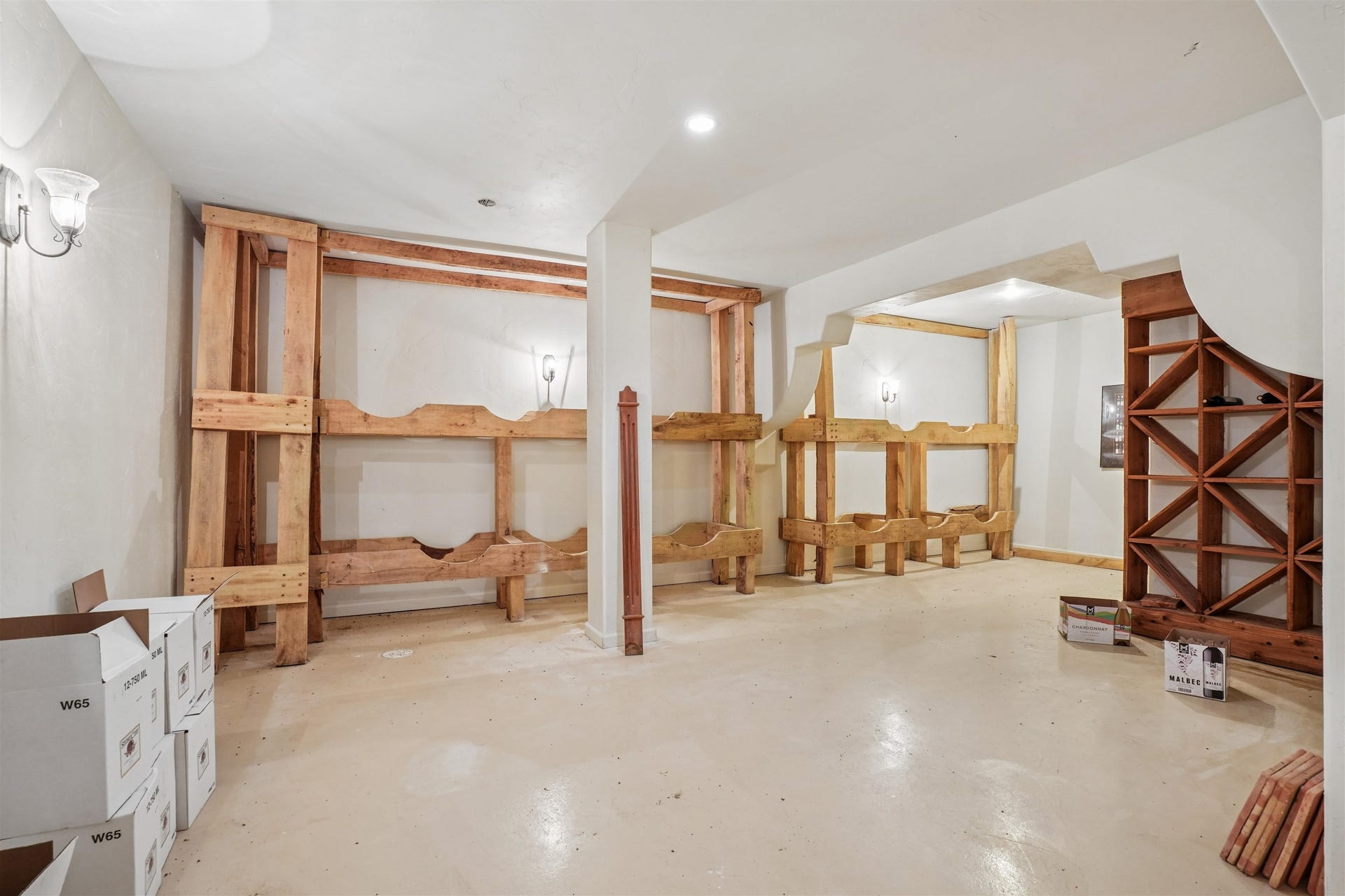 17716 Route 3 Road, Durango, IA 52039 17716 Route 3 Road, Durango, IA 52039