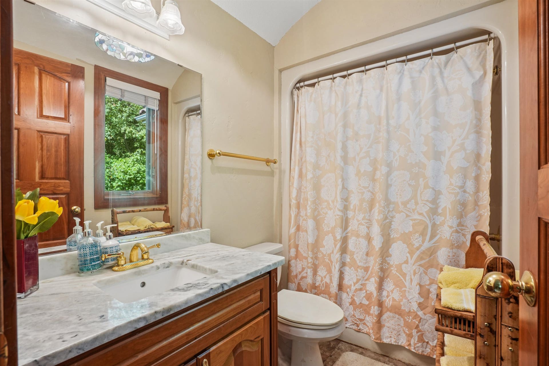 17716 Route 3 Road, Durango, IA 52039 17716 Route 3 Road, Durango, IA 52039
