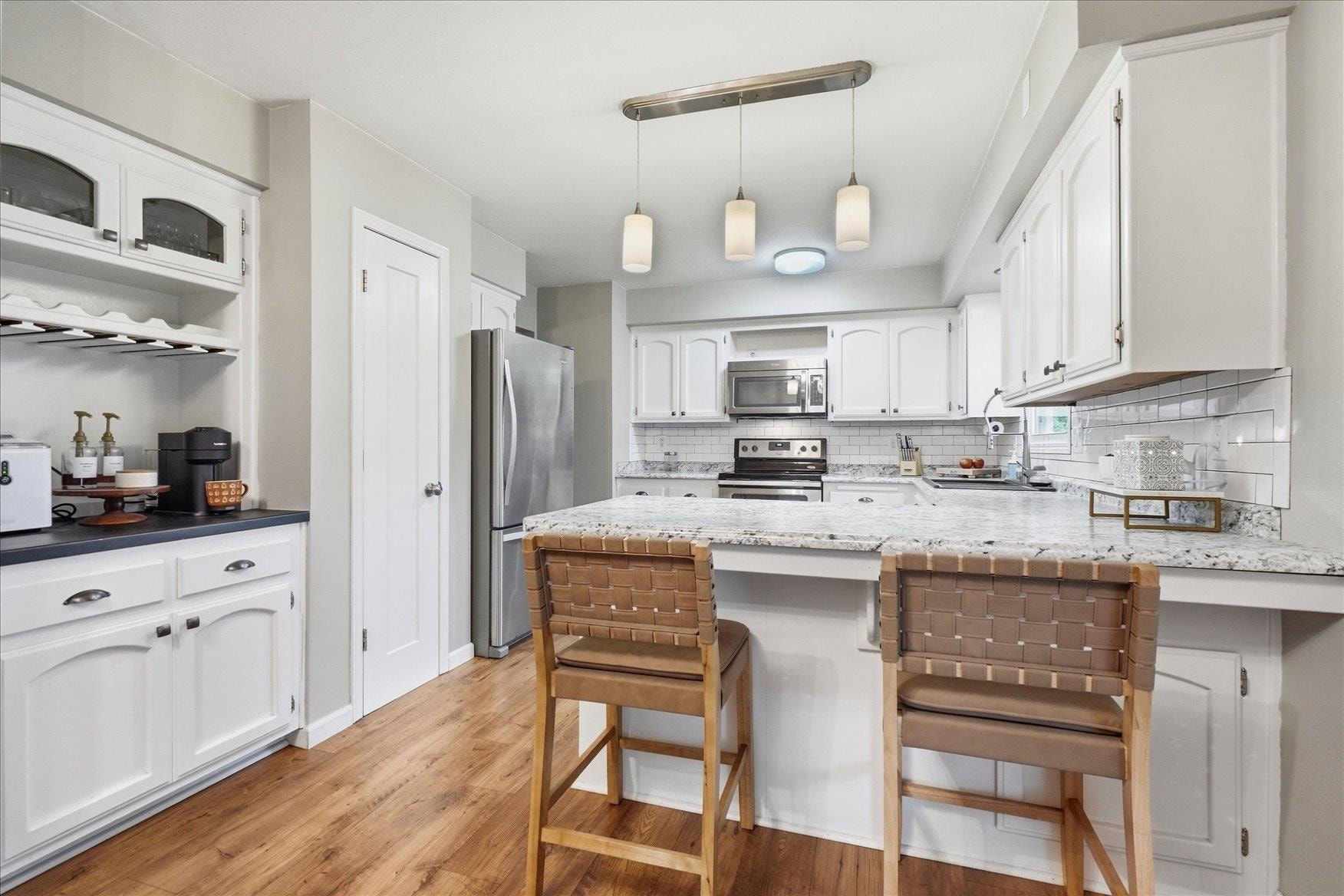 3326 Kimberly Drive, Dubuque, IA 52002 3326 Kimberly Drive, Dubuque, IA 52002