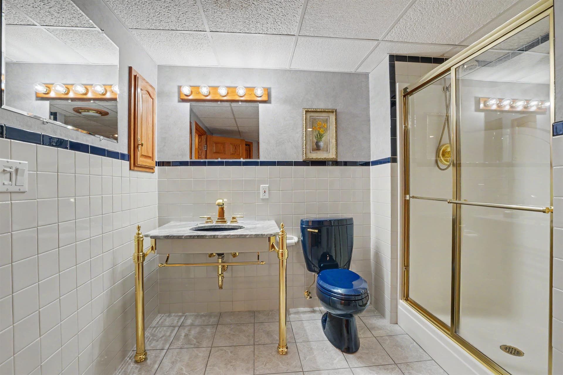 2305 Buckskin Circle, Dubuque, IA 52001 2305 Buckskin Circle, Dubuque, IA 52001