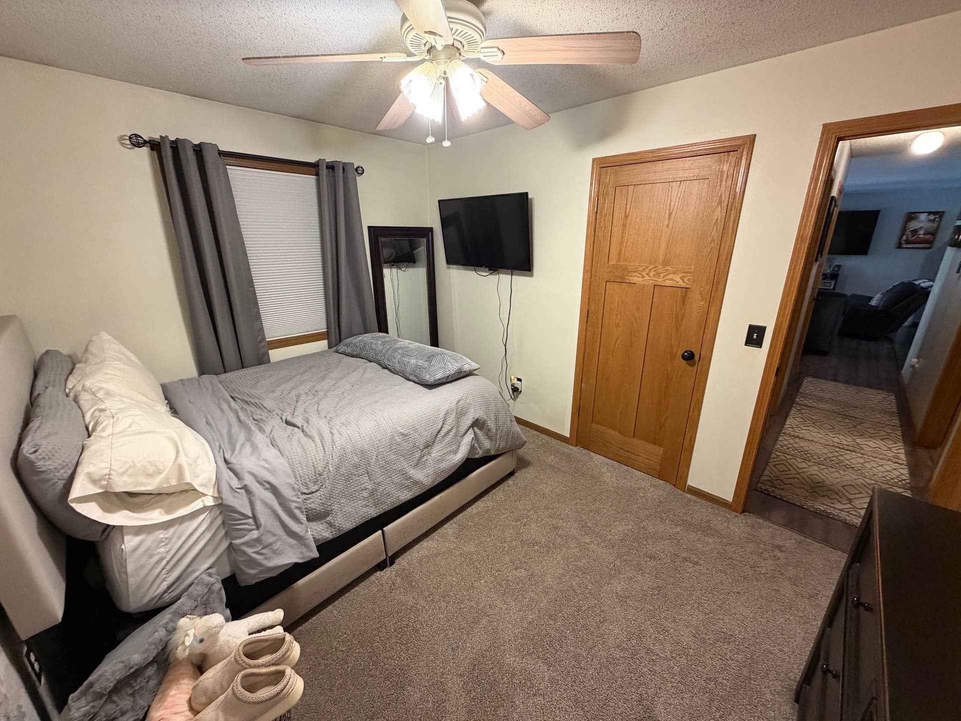 2464 Hempstead Street, Dubuque, IA 52001 2464 Hempstead Street, Dubuque, IA 52001