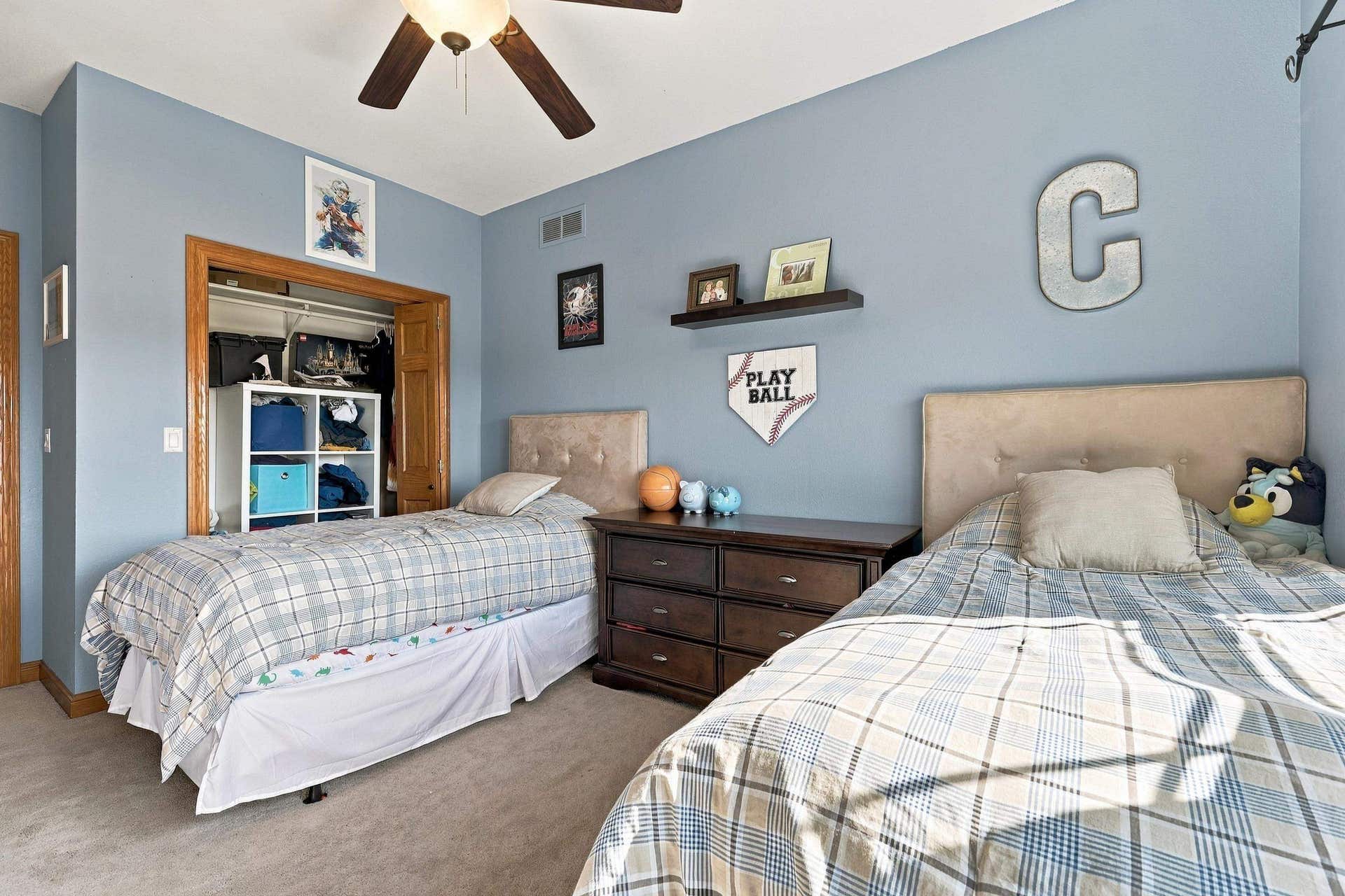 7460 Prairie View Lane, Dubuque, IA 52003 7460 Prairie View Lane, Dubuque, IA 52003