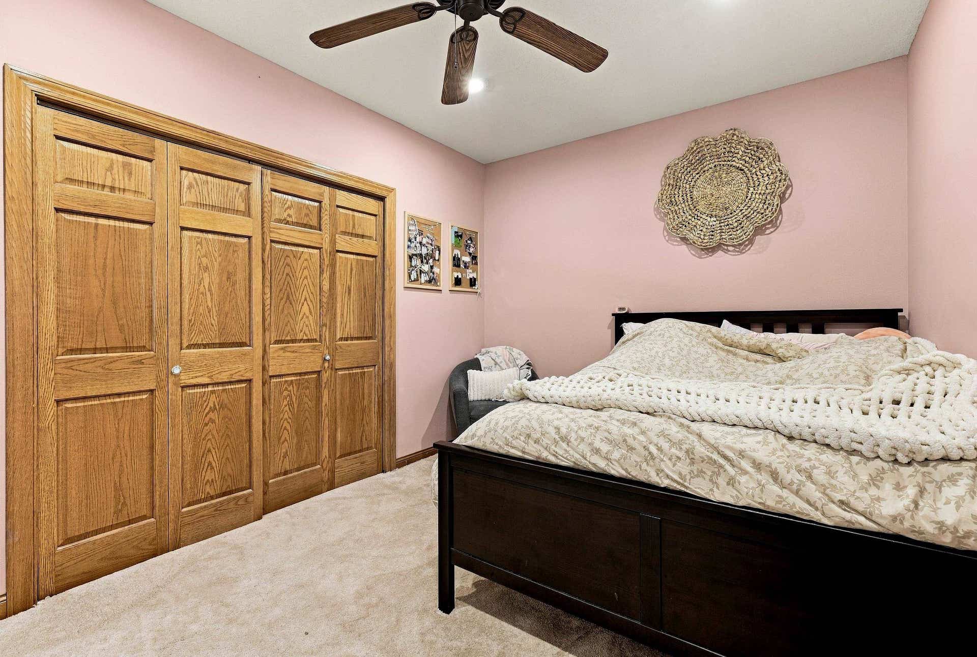 7460 Prairie View Lane, Dubuque, IA 52003 7460 Prairie View Lane, Dubuque, IA 52003
